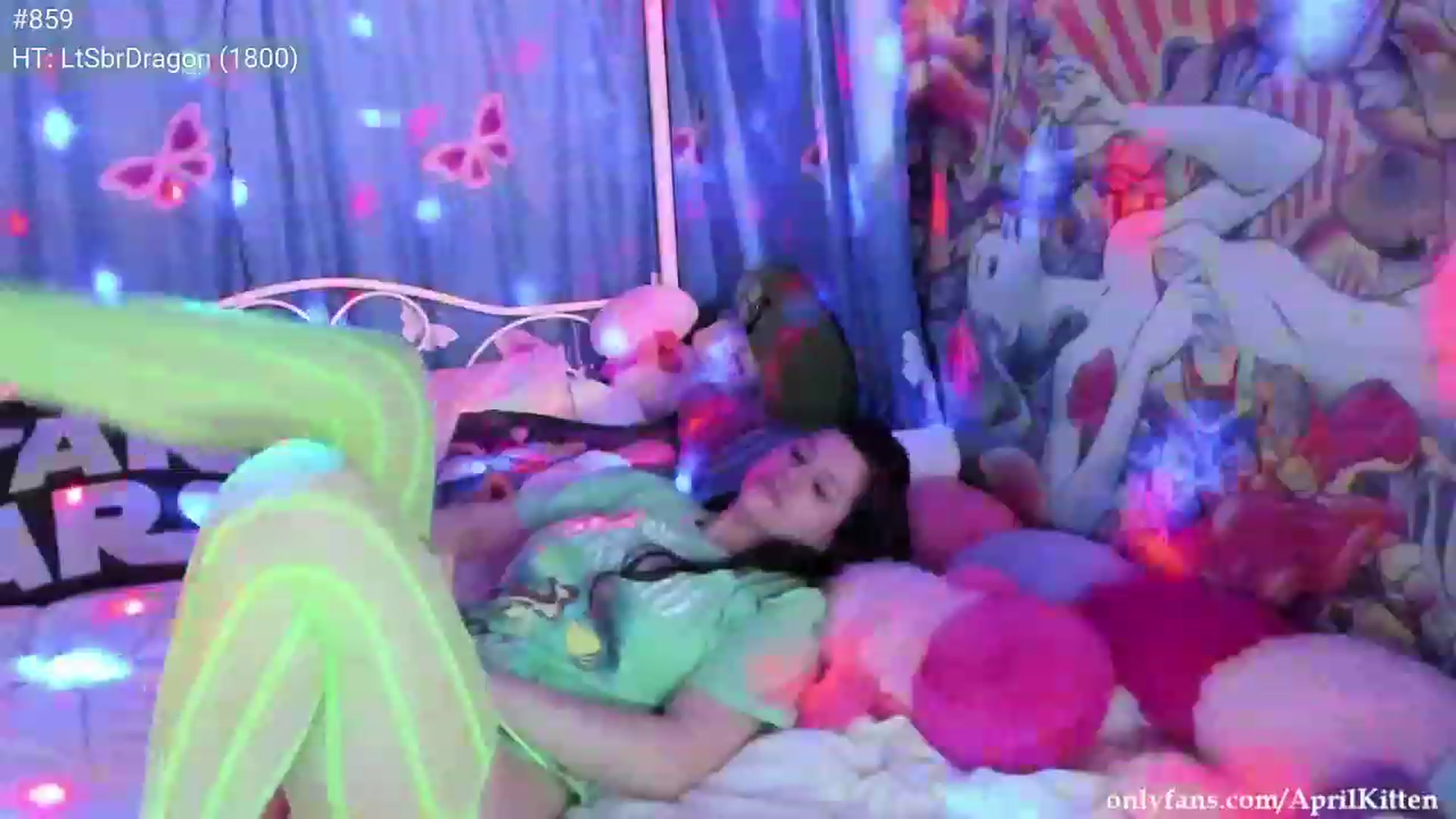 Gallery image thumbnail from JediKitten's myfreecams stream on, 02/21/2023, 09:59 image 17 of 20