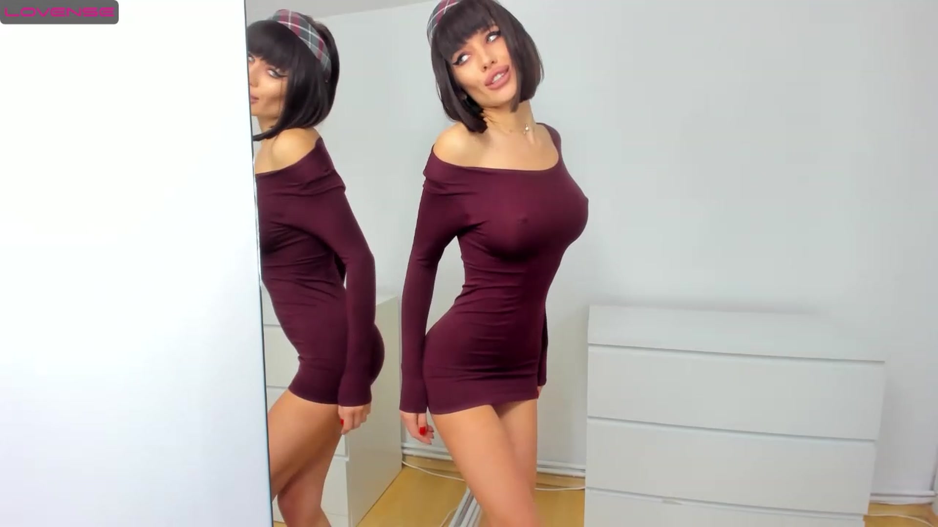 Gallery image thumbnail from Jelisse_J's myfreecams stream on, 11/22/2022, 08:39 image 14 of 20