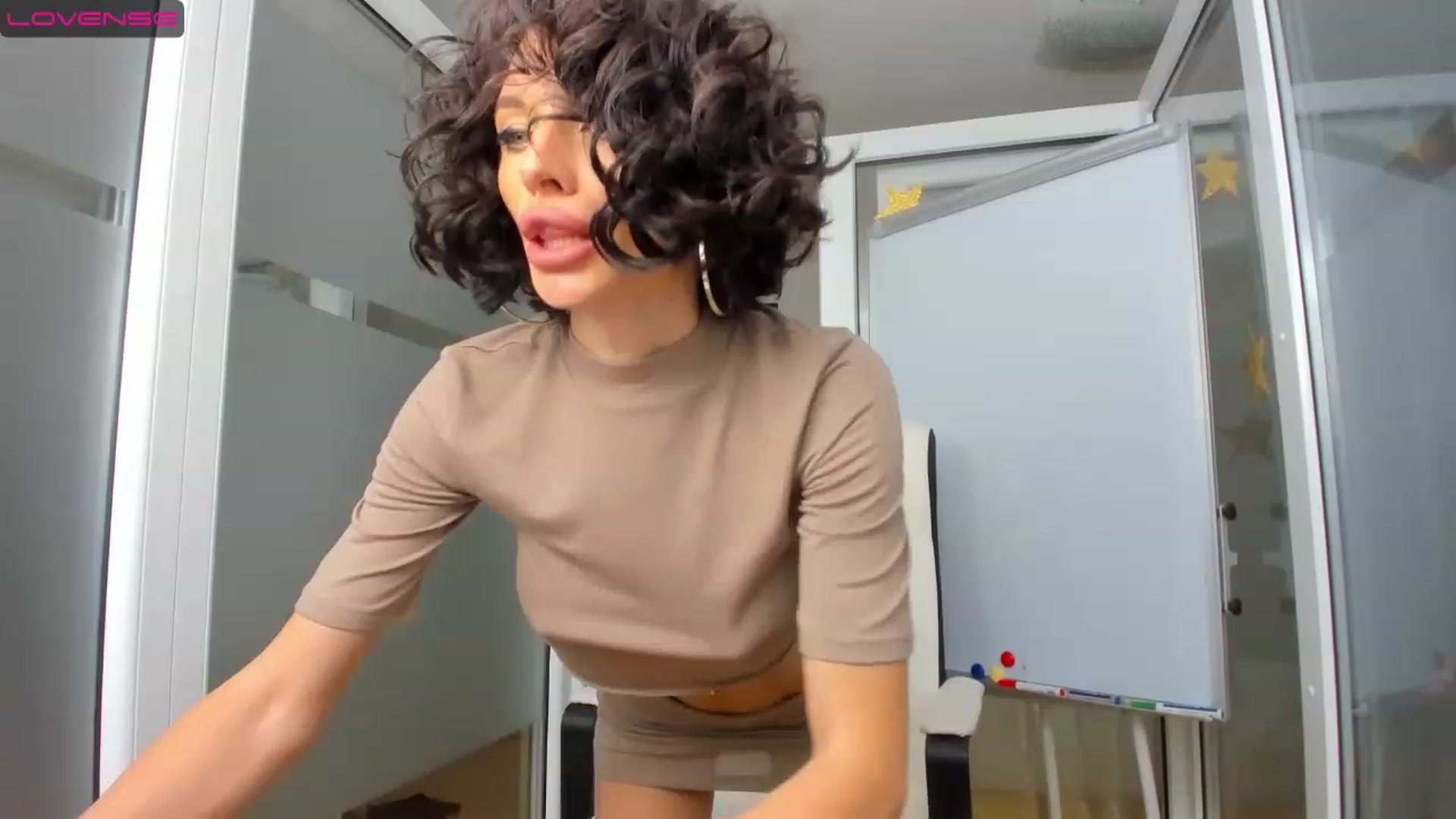 Gallery image thumbnail from Jelisse_J's myfreecams stream on, 12/05/2022, 08:48 image 15 of 20