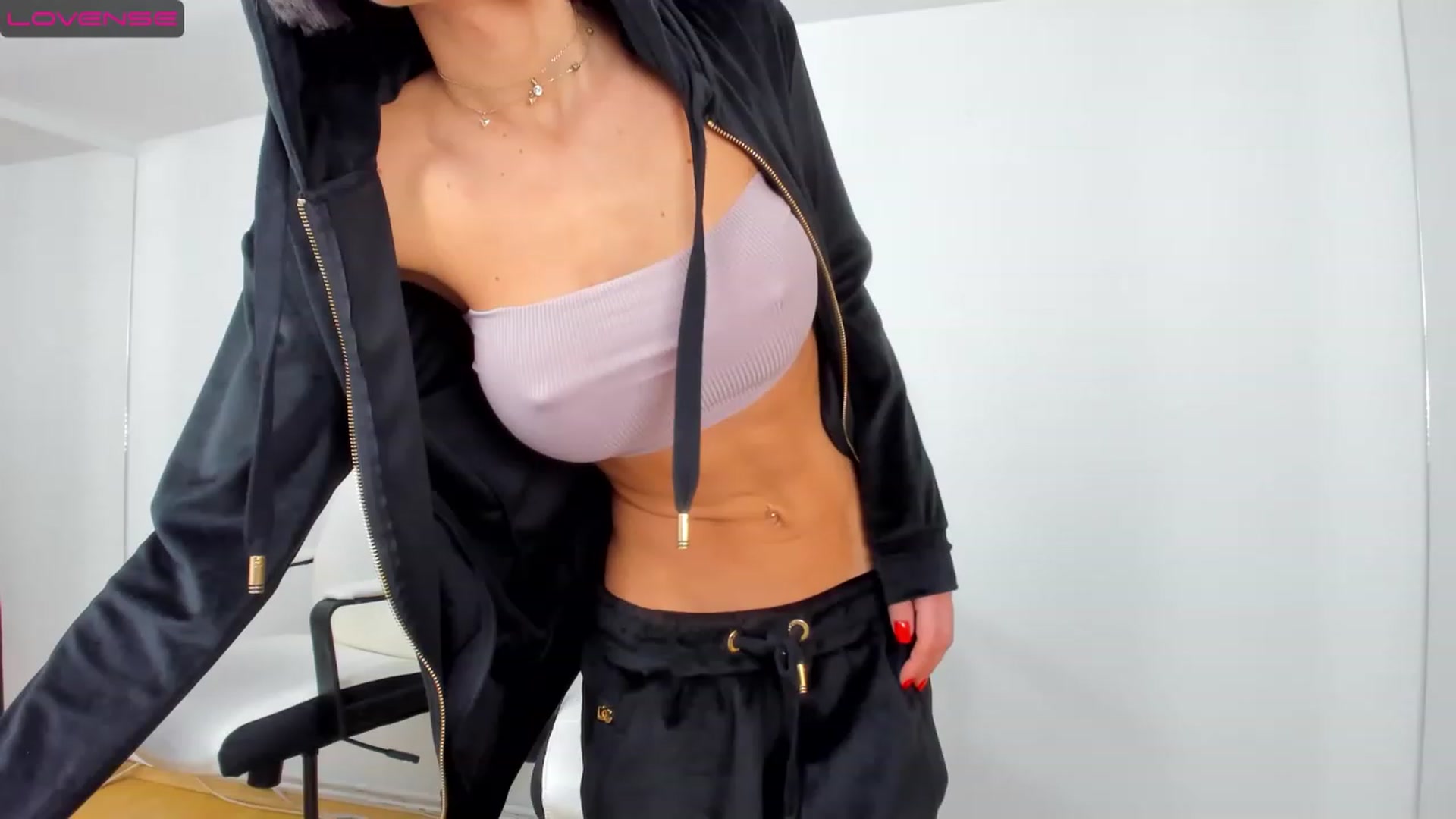 Gallery image thumbnail from Jelisse_J's myfreecams stream on, 12/20/2022, 08:05 image 16 of 20