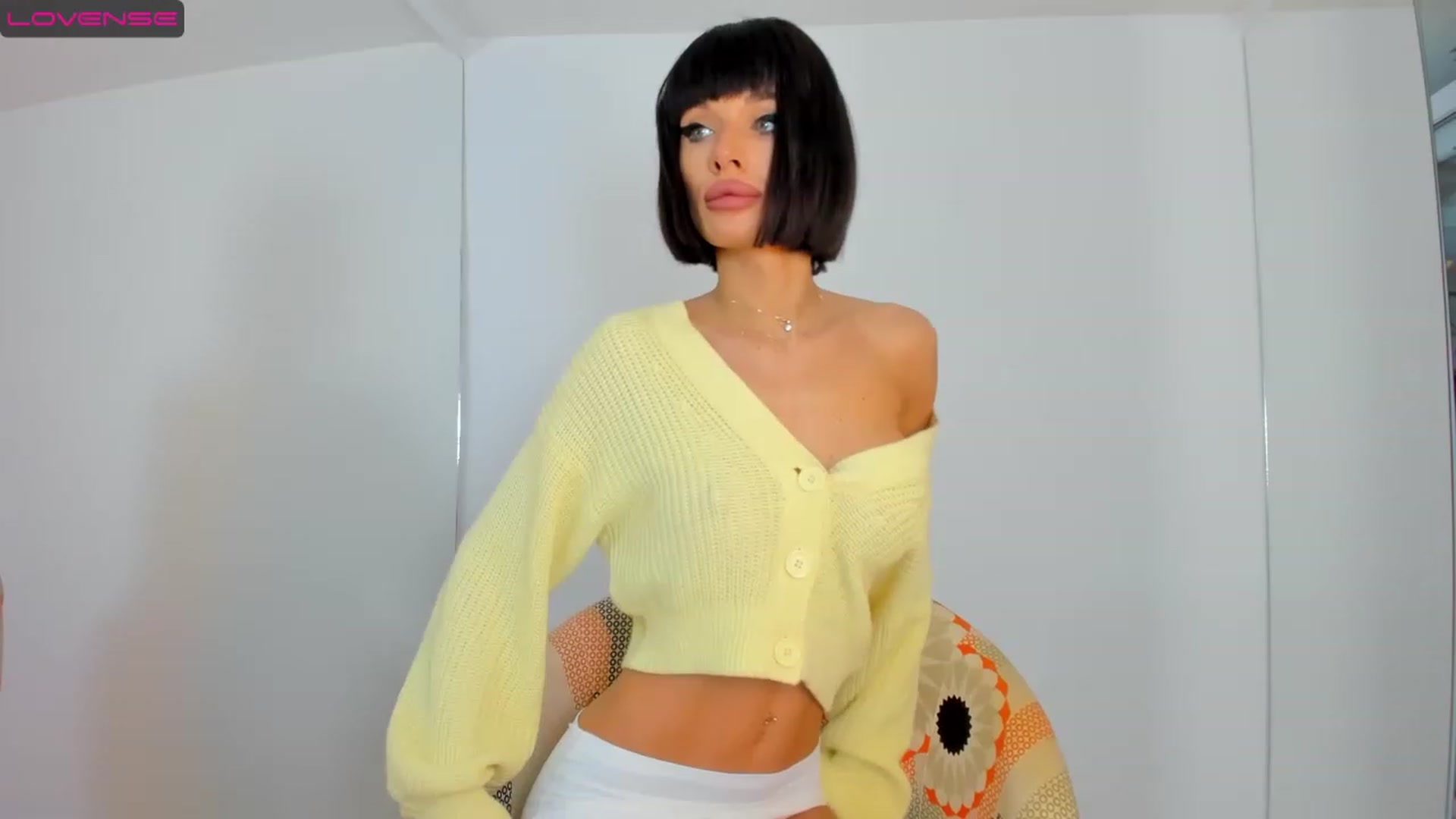 Gallery image thumbnail from Jelisse_J's myfreecams stream on, 12/20/2022, 08:05 image 6 of 20