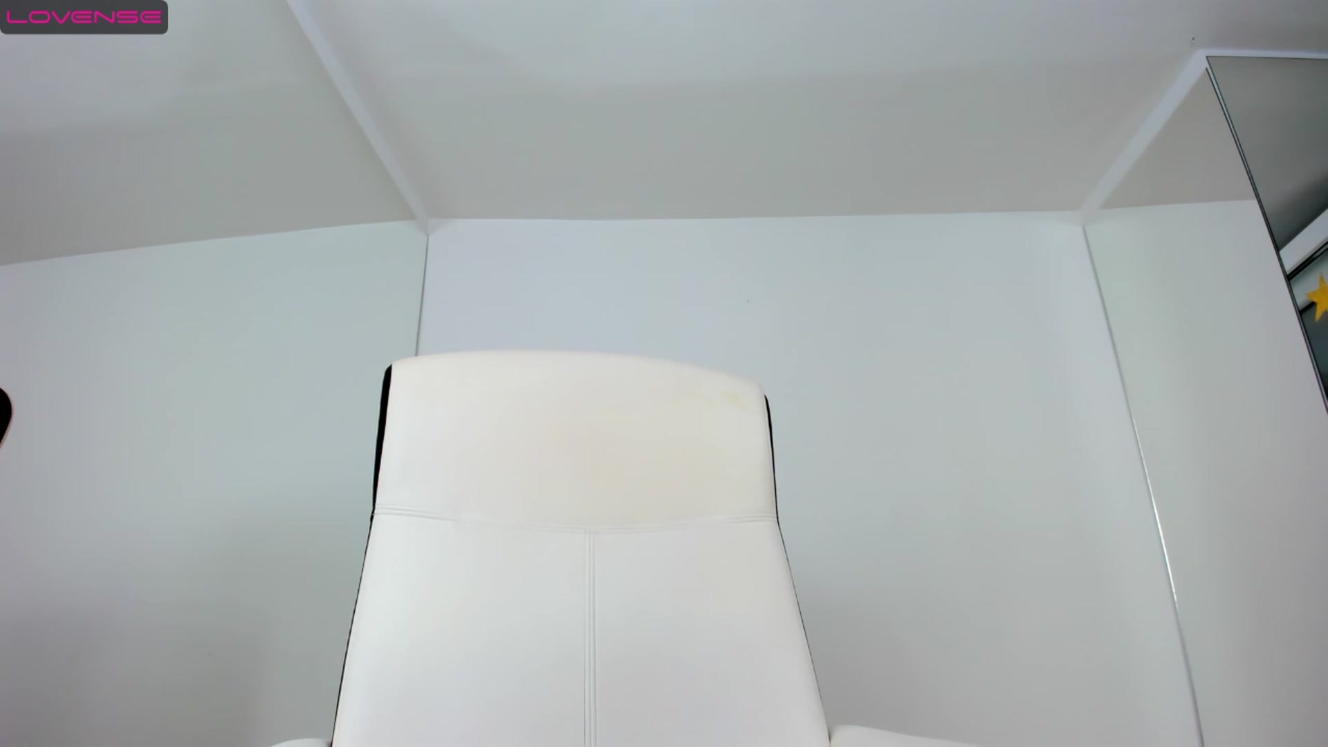 Gallery image thumbnail from Jelisse_J's myfreecams stream on, 01/10/2023, 08:14 image 7 of 20