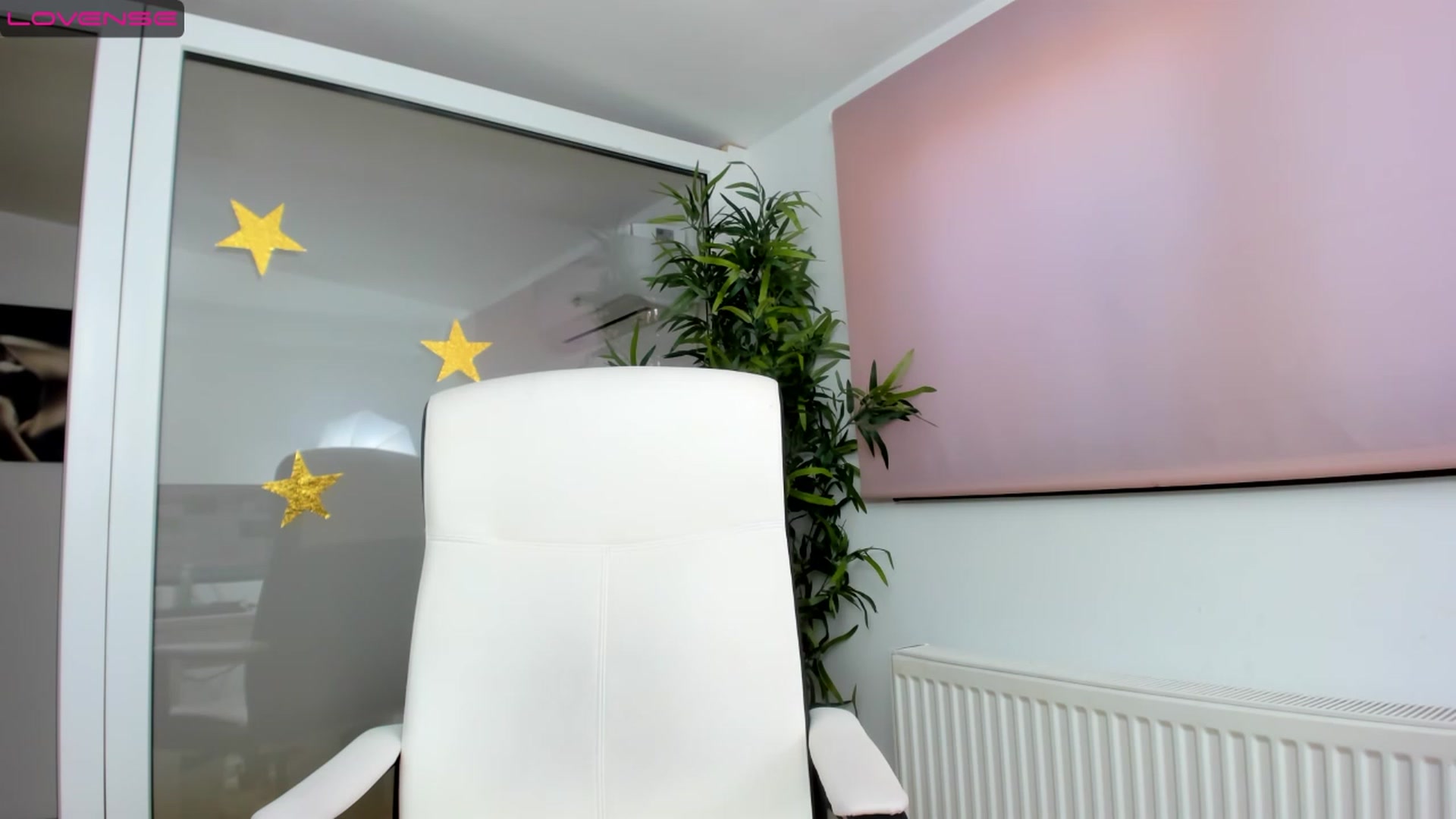 Gallery image thumbnail from Jelisse_J's myfreecams stream on, 01/30/2023, 12:09 image 14 of 20