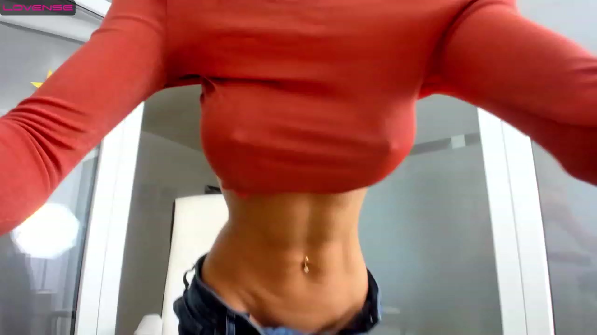 Gallery image thumbnail from Jelisse_J's myfreecams stream on, 03/10/2023, 08:51 image 4 of 20