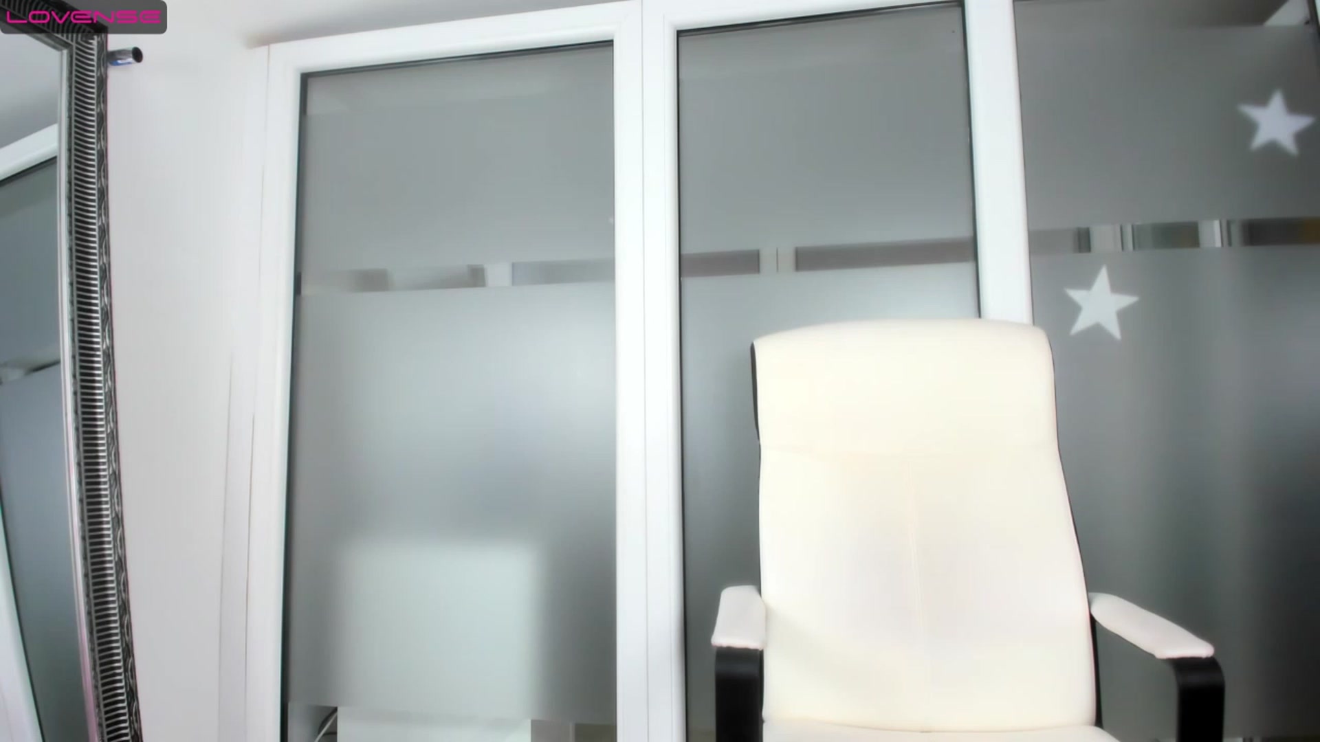 Gallery image thumbnail from Jelisse_J's myfreecams stream on, 04/04/2023, 06:28 image 18 of 20