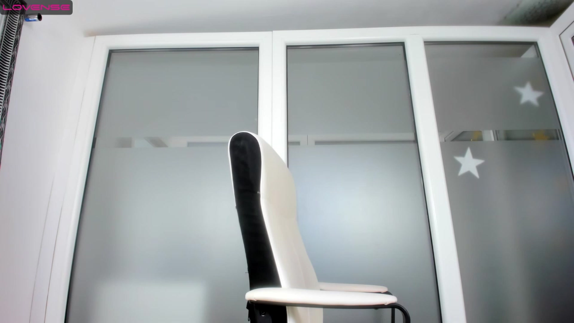 Gallery image thumbnail from Jelisse_J's myfreecams stream on, 04/10/2023, 07:47 image 11 of 20