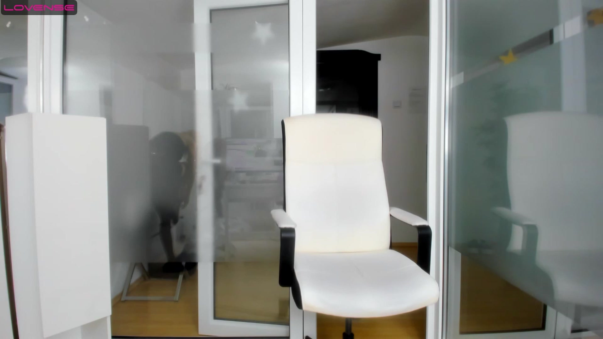 Gallery image thumbnail from Jelisse_J's myfreecams stream on, 06/13/2023, 08:17 image 3 of 20