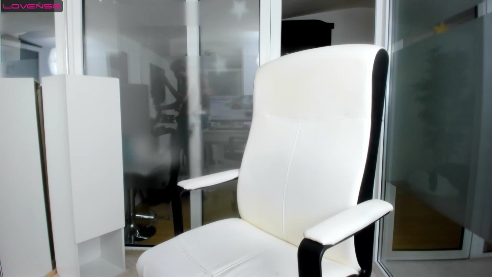 Gallery image thumbnail from Jelisse_J's myfreecams stream on, 06/19/2023, 13:37 image 9 of 20