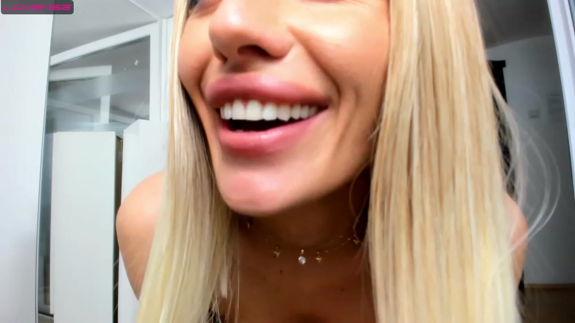 Gallery image thumbnail from Jelisse_J's myfreecams stream on, 06/23/2023, 08:46 image 15 of 20