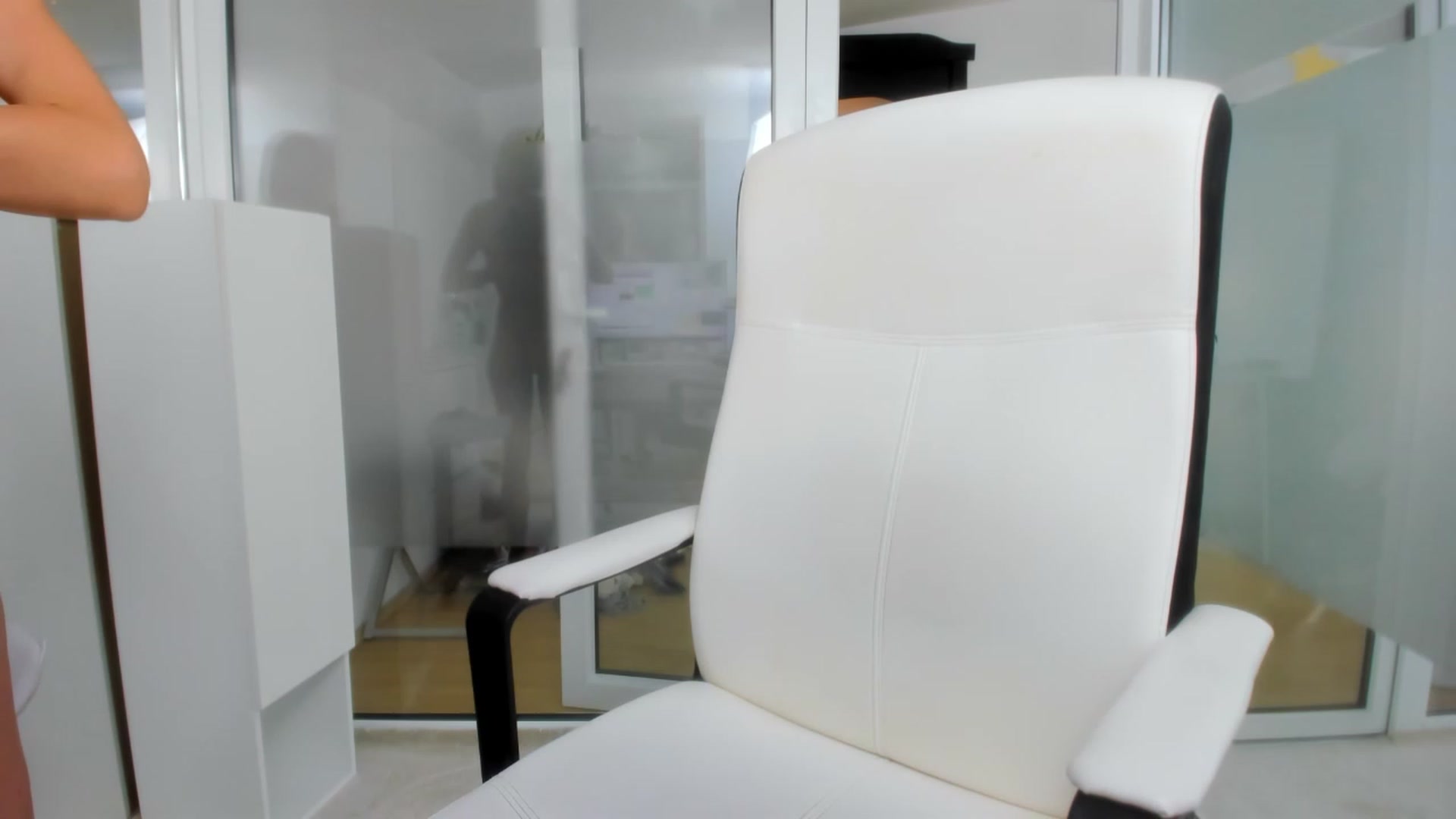 Gallery image thumbnail from Jelisse_J's myfreecams stream on, 08/04/2023, 11:43 image 1 of 20