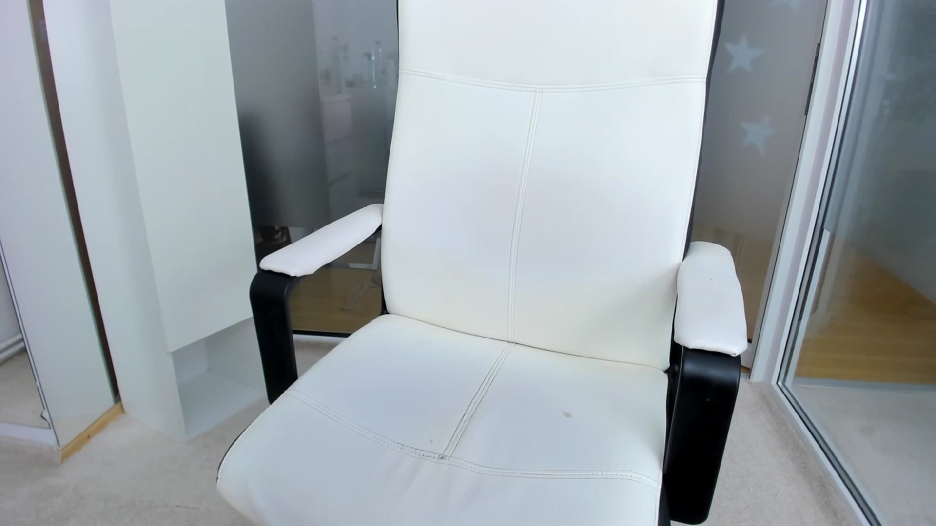 Gallery image thumbnail from Jelisse_J's myfreecams stream on, 09/06/2023, 11:10 image 9 of 20