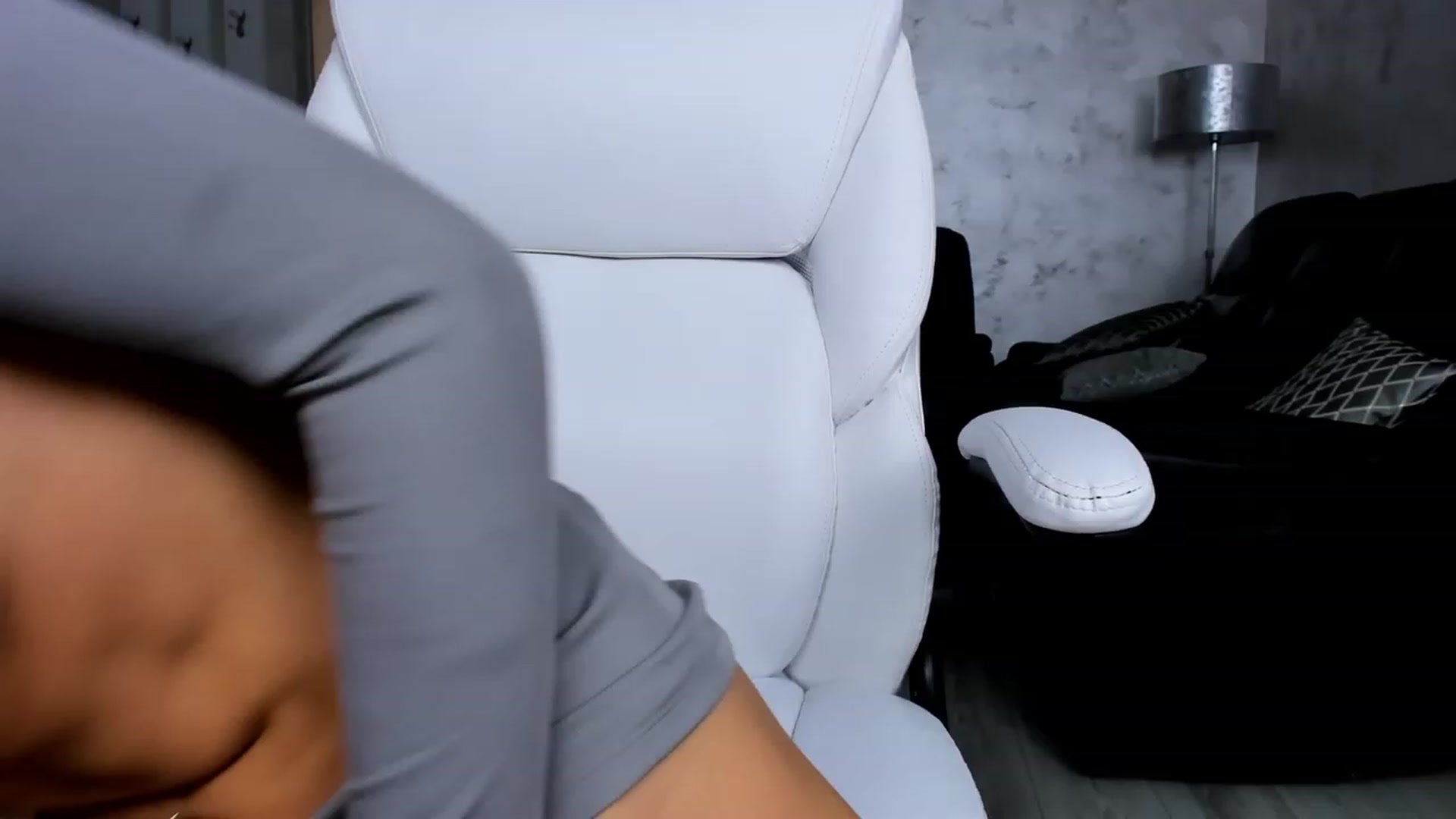 Gallery image thumbnail from Jelisse_J's myfreecams stream on, 11/13/2023, 09:34 image 12 of 20