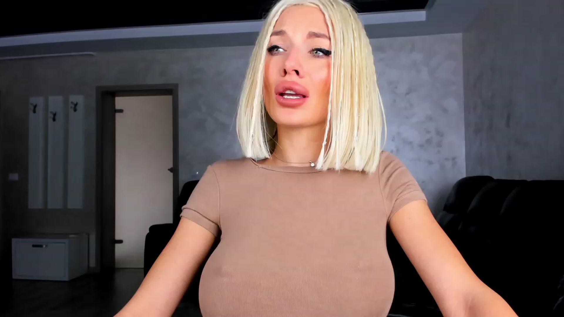 Gallery image thumbnail from Jelisse_J's myfreecams stream on, 11/28/2023, 13:08 image 1 of 20
