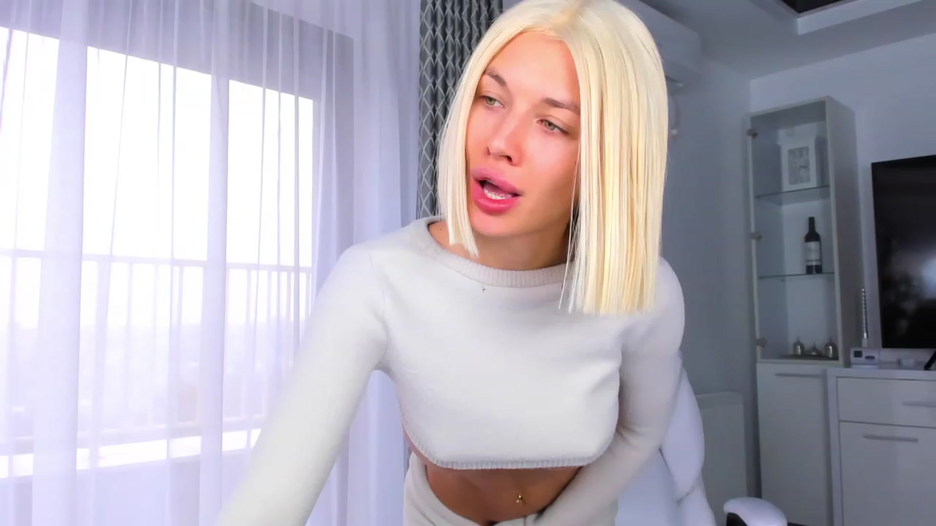 Gallery image thumbnail from Jelisse_J's myfreecams stream on, 12/14/2023, 08:14 image 7 of 20