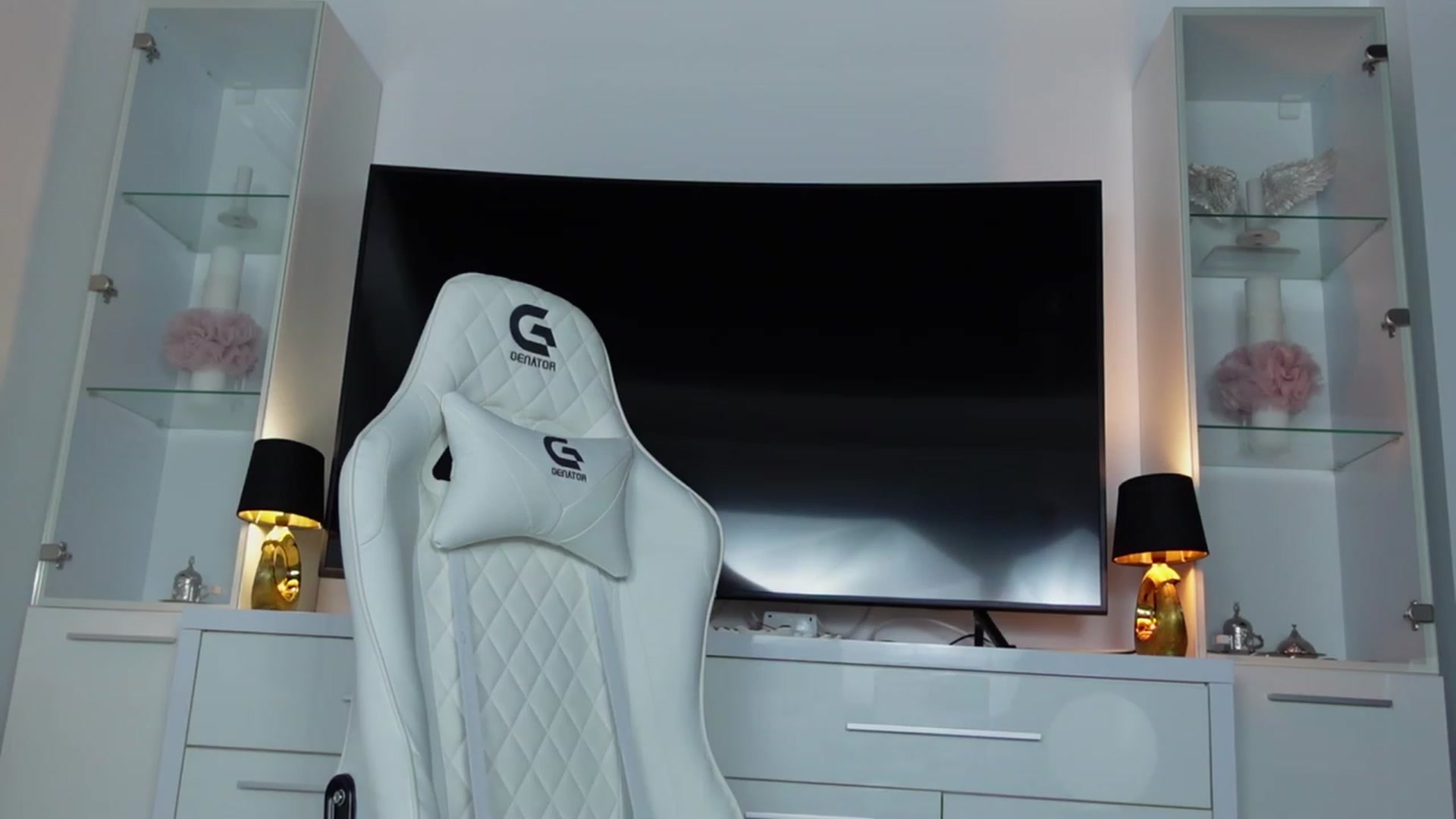Gallery image thumbnail from Jelisse_J's myfreecams stream on, 02/24/2024, 10:30 image 18 of 20