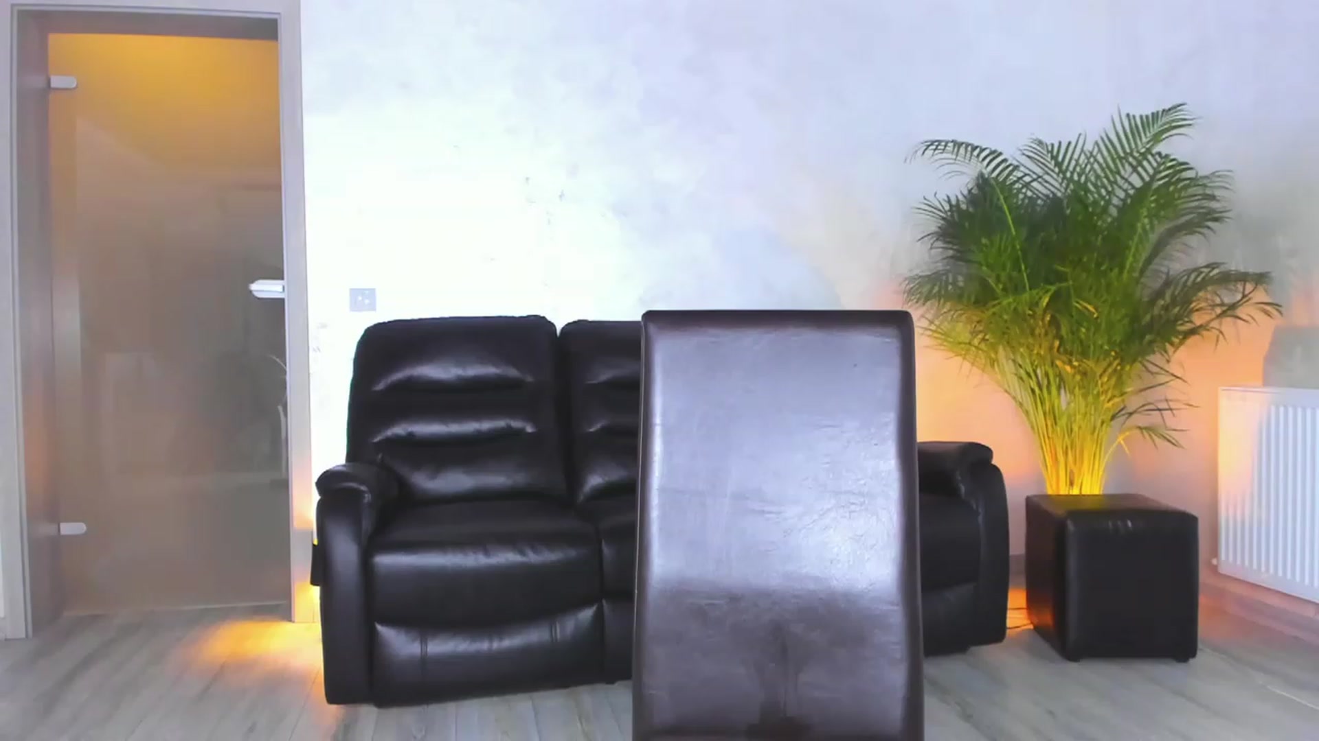Gallery image thumbnail from Jelisse_J's myfreecams stream on, 03/09/2024, 14:03 image 11 of 20