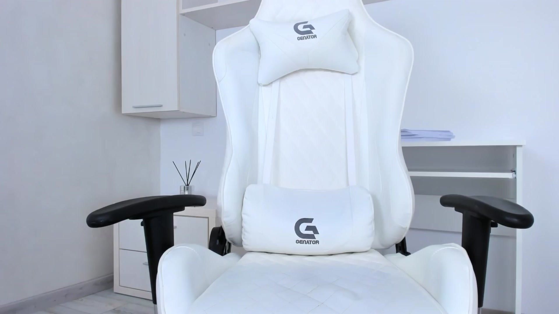 Gallery image thumbnail from Jelisse_J's myfreecams stream on, 03/25/2024, 08:57 image 1 of 20