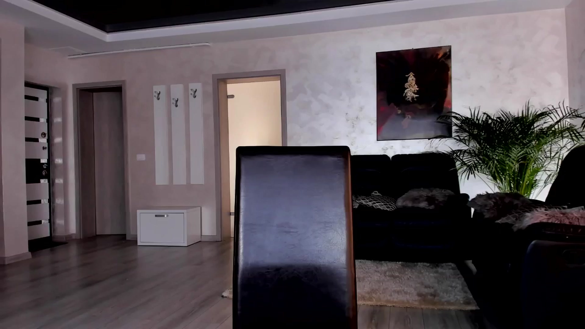 Gallery image thumbnail from Jelisse_J's myfreecams stream on, 11/18/2024, 08:53 image 6 of 20
