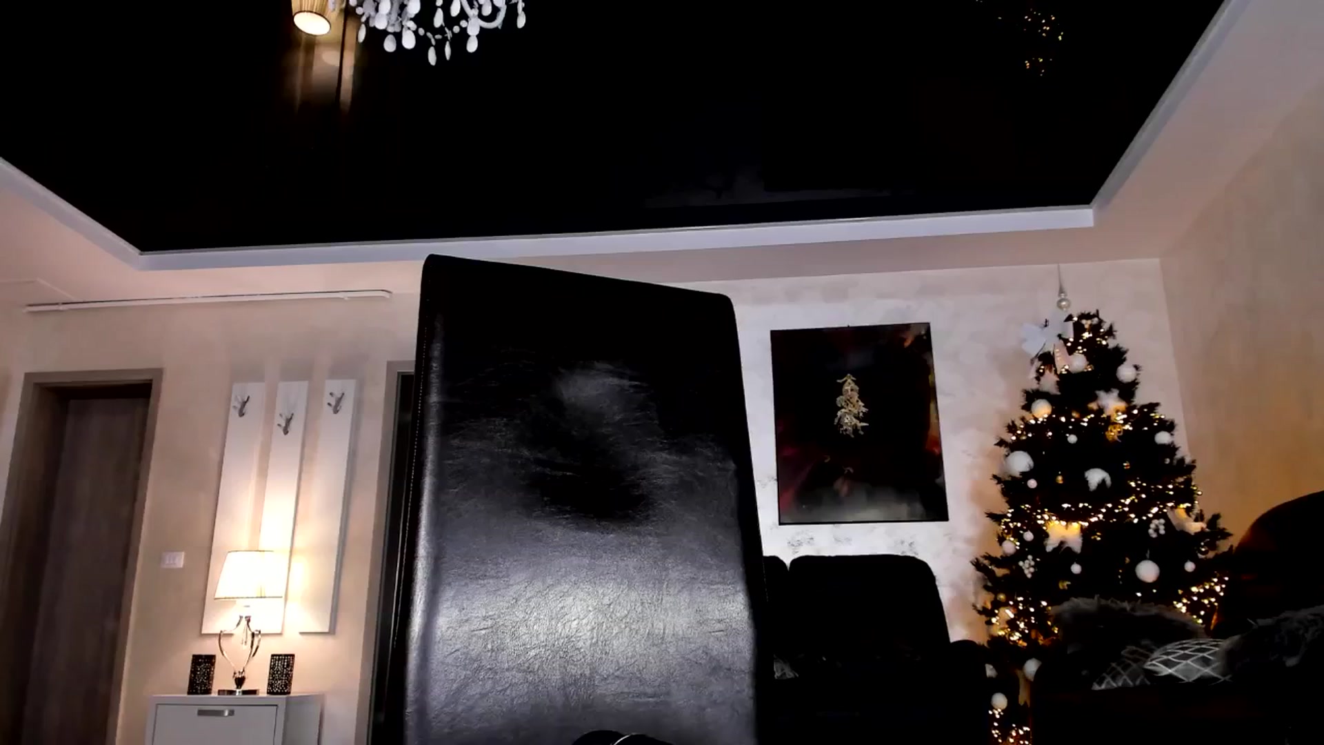 Gallery image thumbnail from Jelisse_J's myfreecams stream on, 12/12/2024, 12:30 image 13 of 20