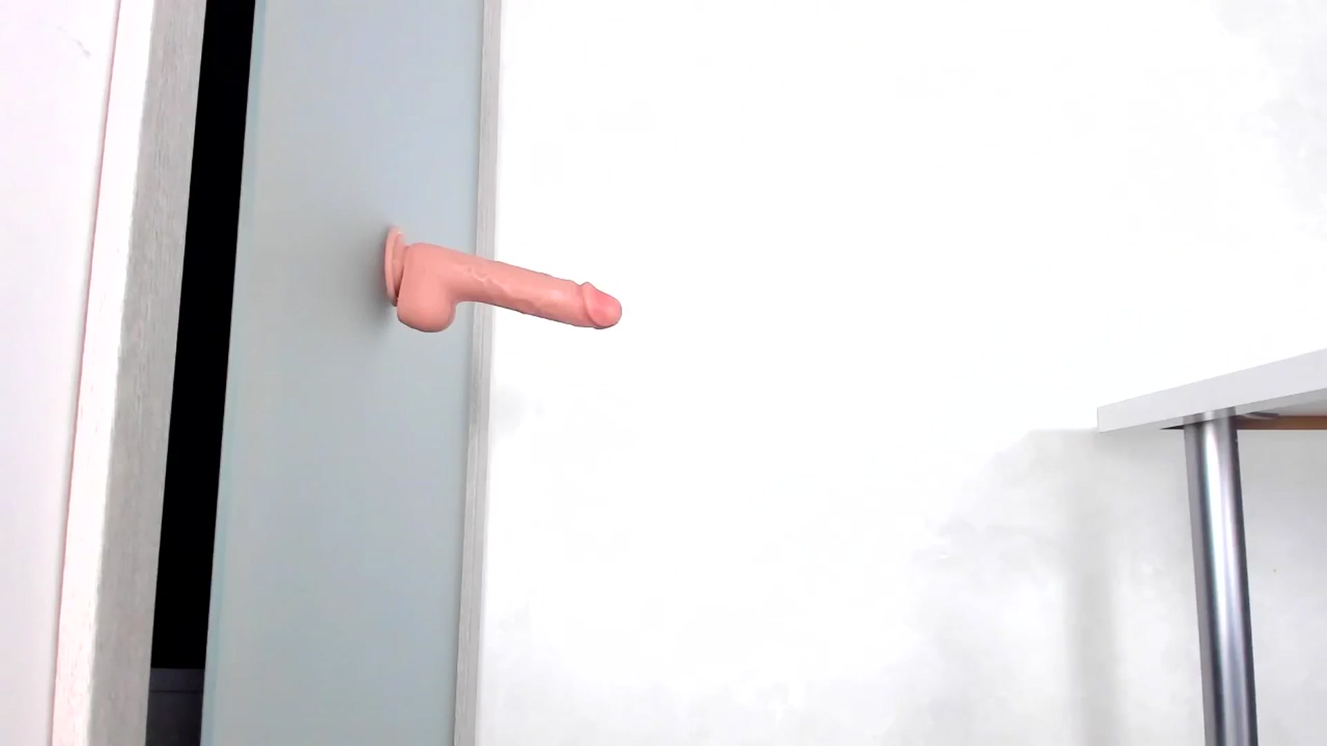 Gallery image thumbnail from Jelisse_J's myfreecams stream on, 12/20/2024, 16:00 image 15 of 20