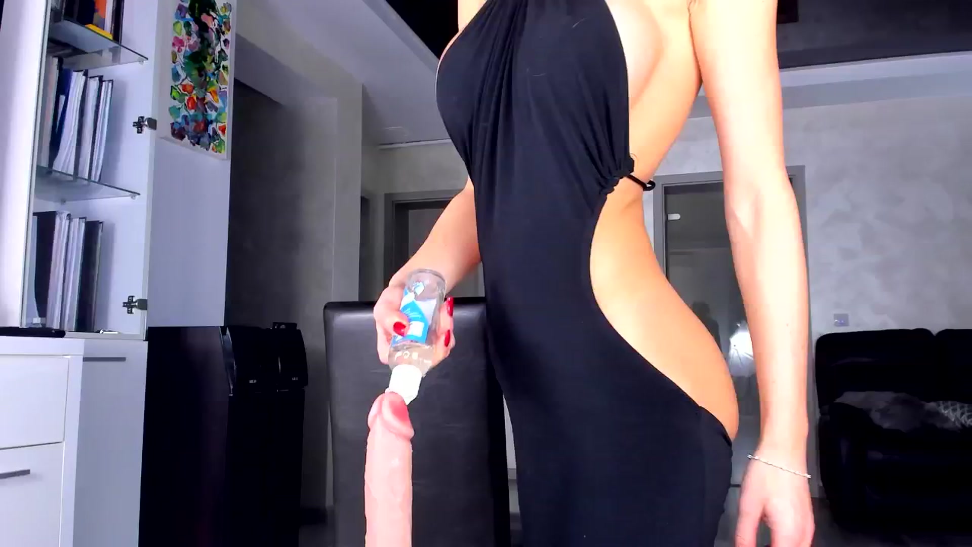 Gallery image thumbnail from Jelisse_J's myfreecams stream on, 12/30/2024, 17:02 image 2 of 20