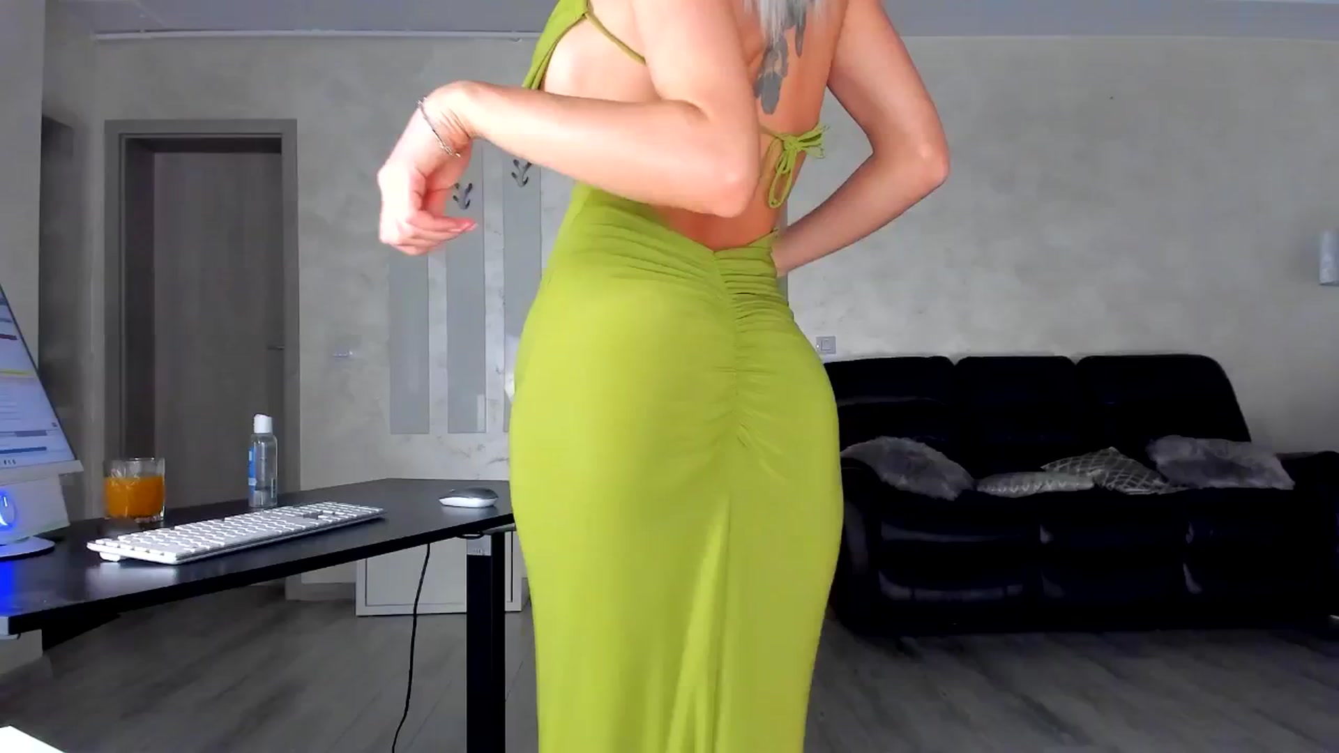 Gallery image thumbnail from Jelisse_J's myfreecams stream on, 01/28/2025, 12:33 image 1 of 20
