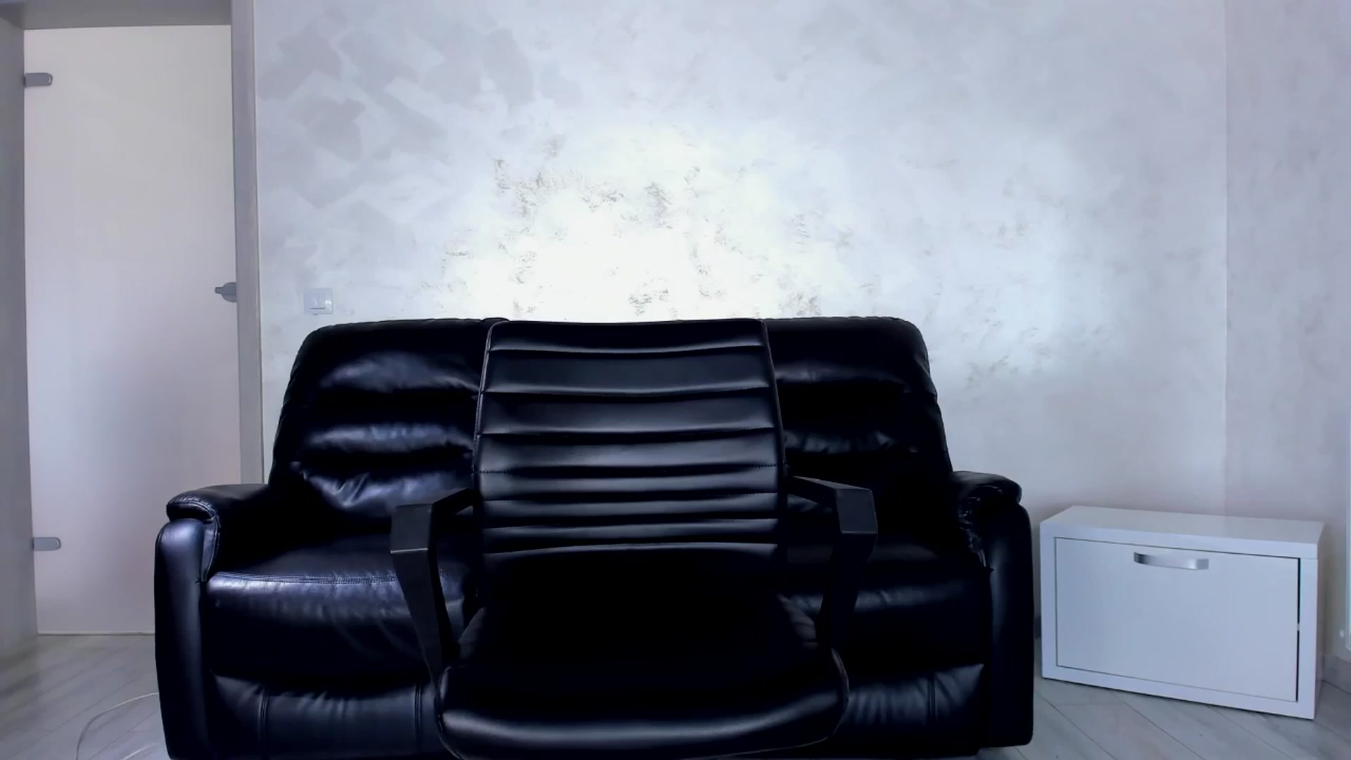Gallery image thumbnail from Jelisse_J's myfreecams stream on, 05/02/2025, 08:49 image 16 of 20