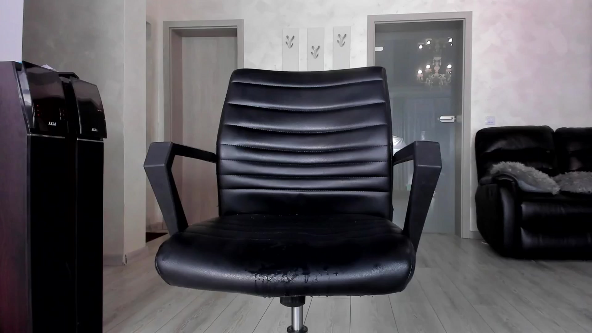 Gallery image thumbnail from Jelisse_J's myfreecams stream on, 05/27/2025, 08:50 image 16 of 20