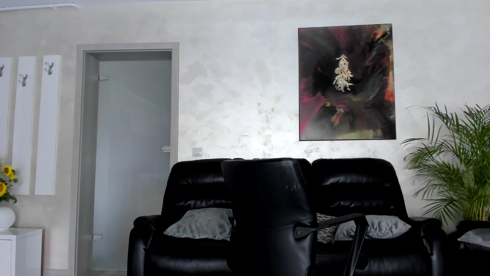 Gallery image thumbnail from Jelisse_J's myfreecams stream on, 07/15/2025, 10:53 image 6 of 20