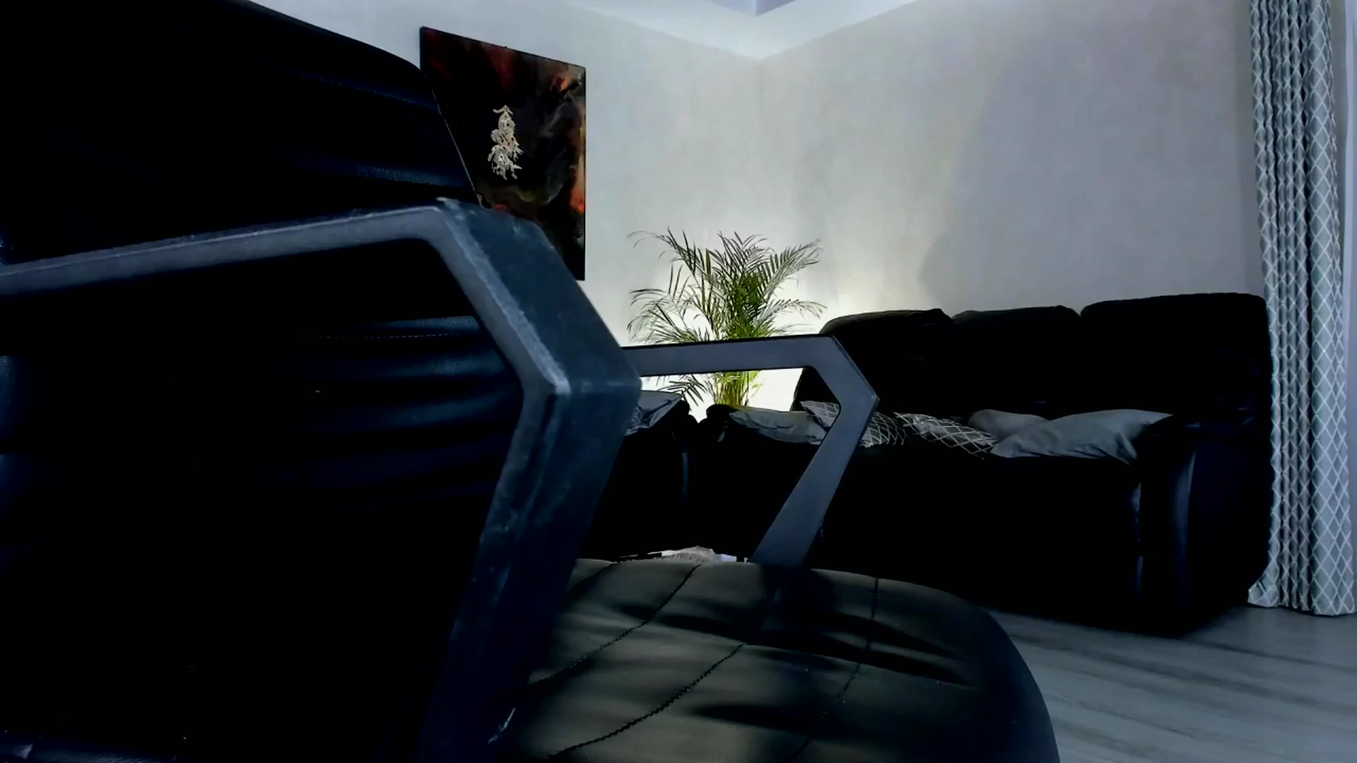 Gallery image thumbnail from Jelisse_J's myfreecams stream on, 08/05/2025, 10:01 image 18 of 20