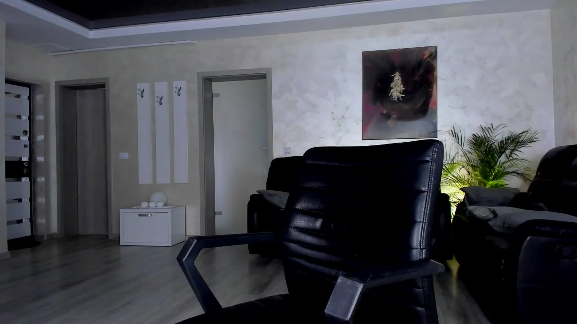Gallery image thumbnail from Jelisse_J's myfreecams stream on, 09/26/2025, 12:26 image 17 of 20