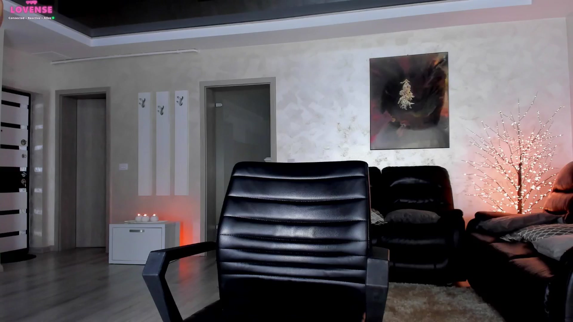 Gallery image thumbnail from Jelisse_J's myfreecams stream on, 11/08/2025, 10:53 image 4 of 20
