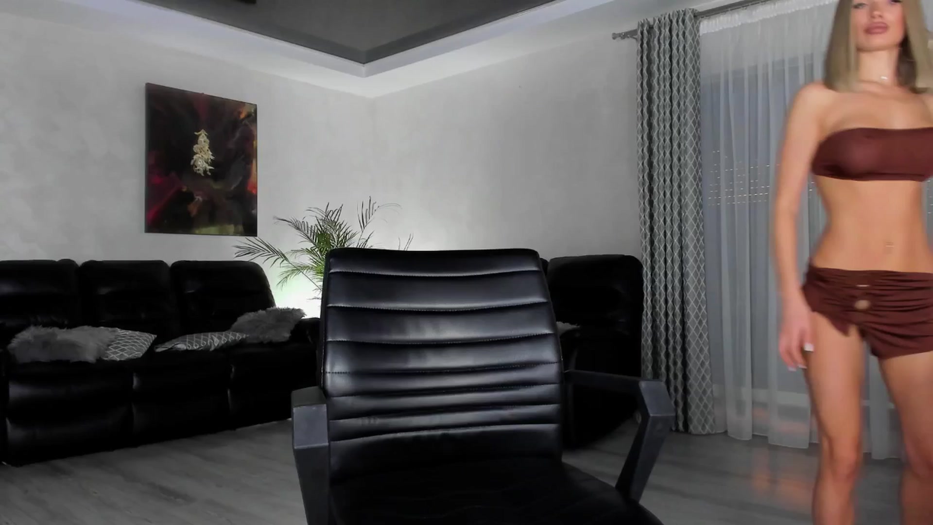 Gallery image thumbnail from Jelisse_J's myfreecams stream on, 12/05/2025, 06:48 image 4 of 20