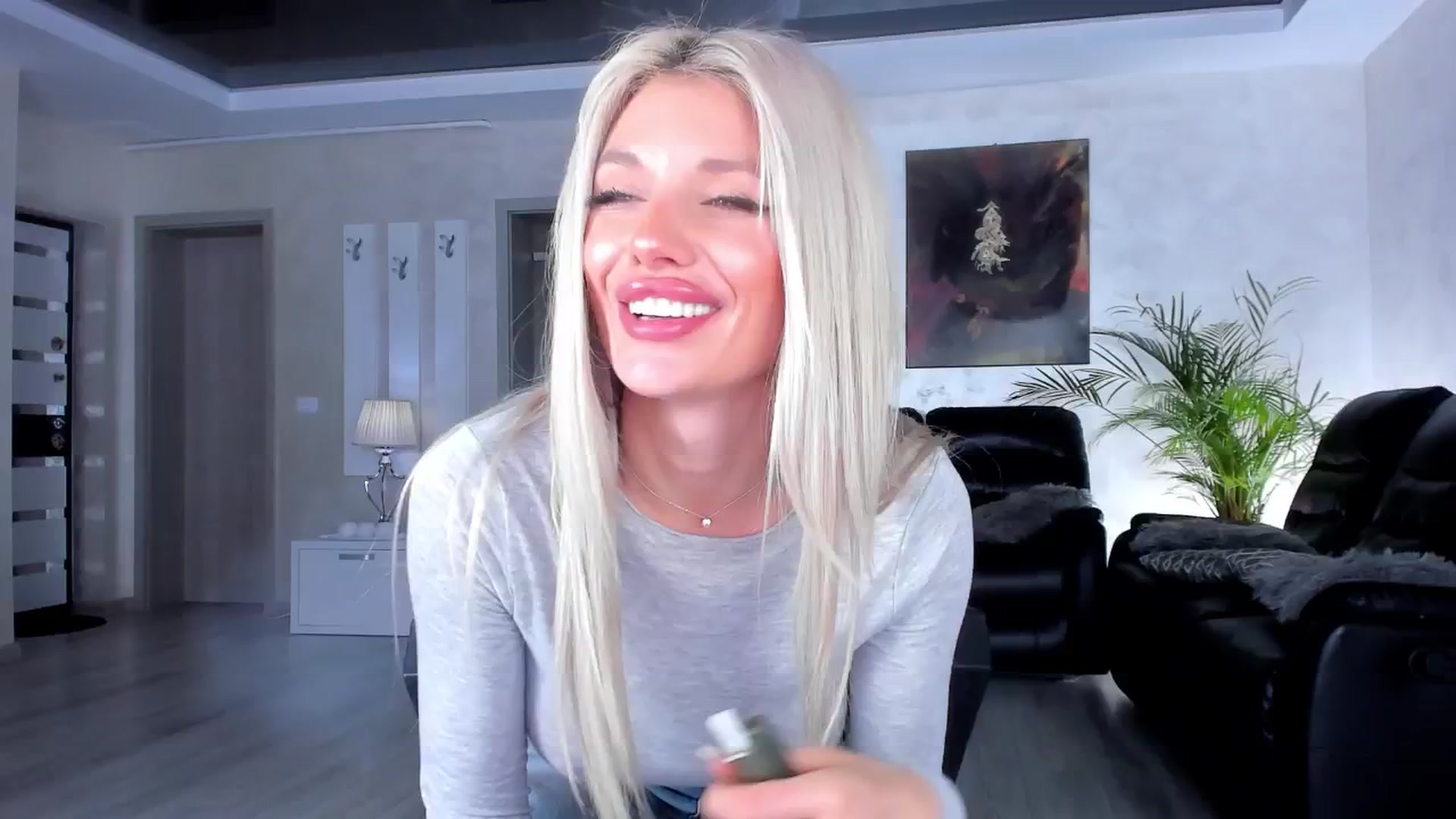 Gallery image thumbnail from Jelisse_J's myfreecams stream on, 12/05/2025, 08:53 image 12 of 20