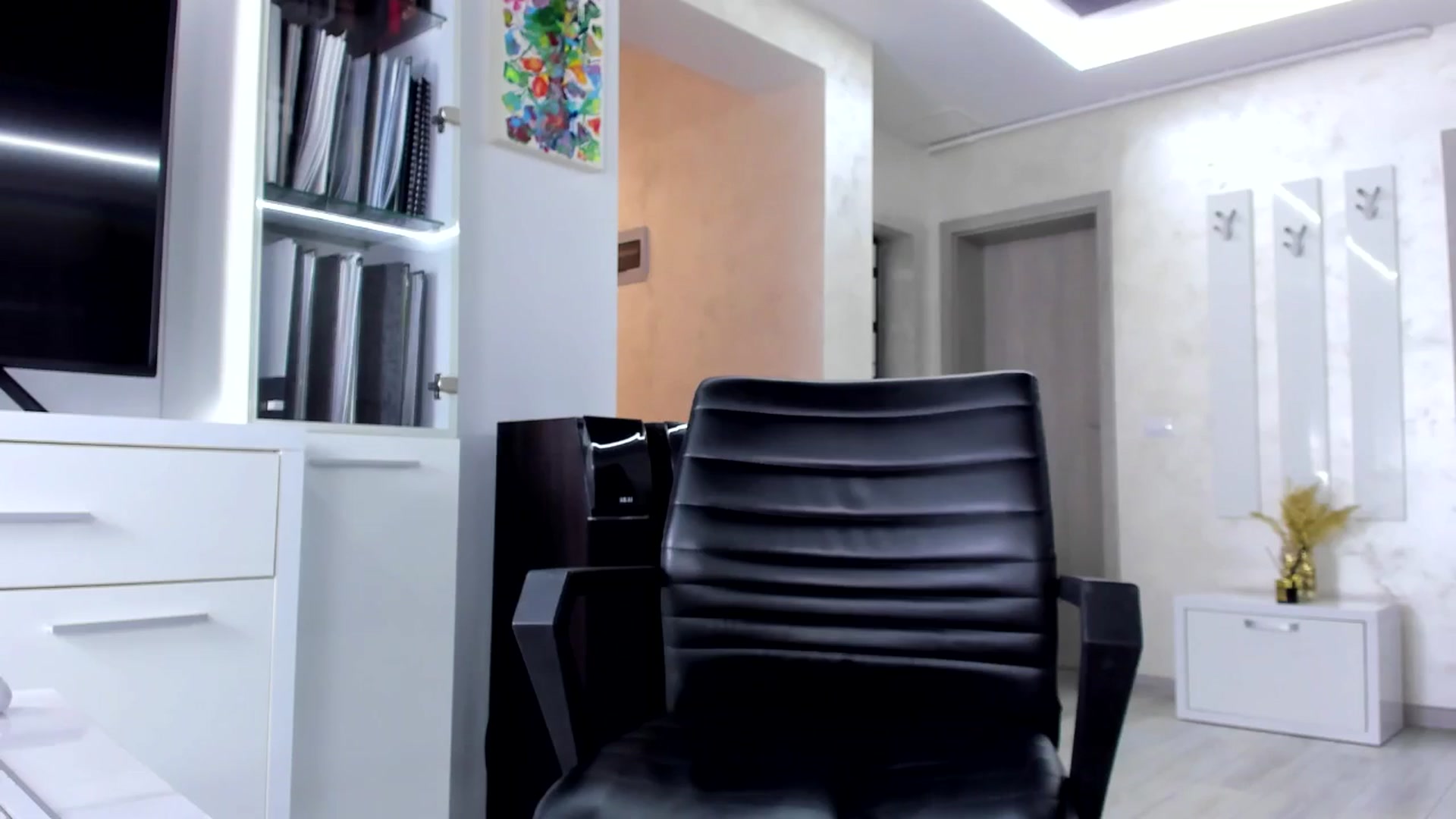 Gallery image thumbnail from Jelisse_J's myfreecams stream on, 12/23/2025, 11:06 image 11 of 20