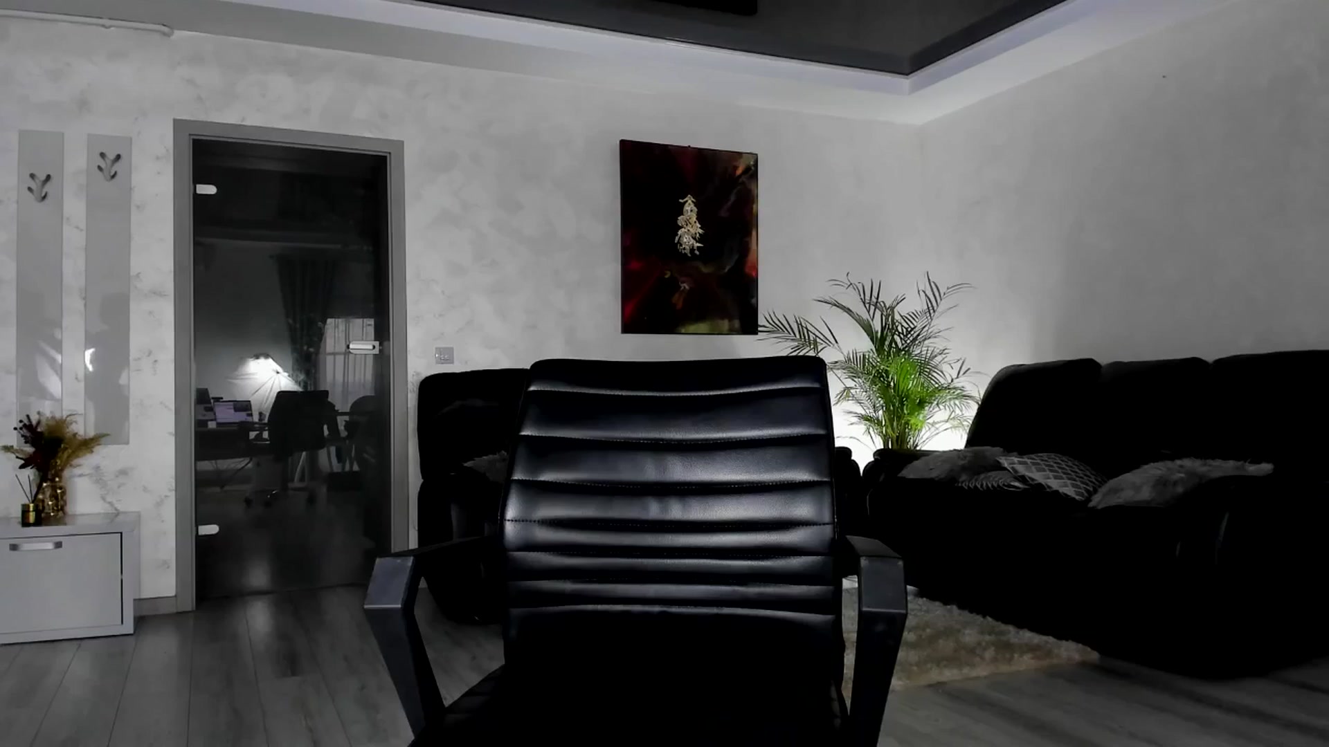 Gallery image thumbnail from Jelisse_J's myfreecams stream on, 12/26/2025, 12:20 image 7 of 20