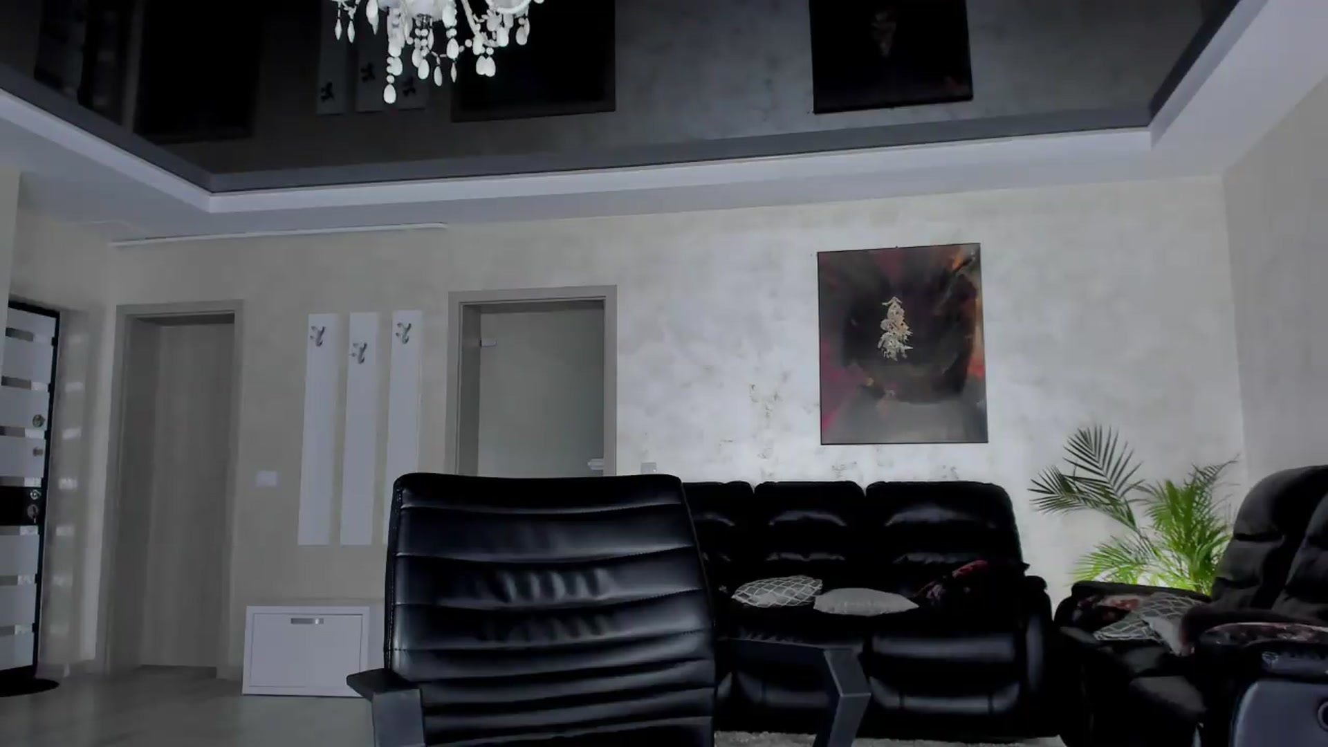 Gallery image thumbnail from Jelisse_J's myfreecams stream on, 05/19/2026, 11:06 image 15 of 20