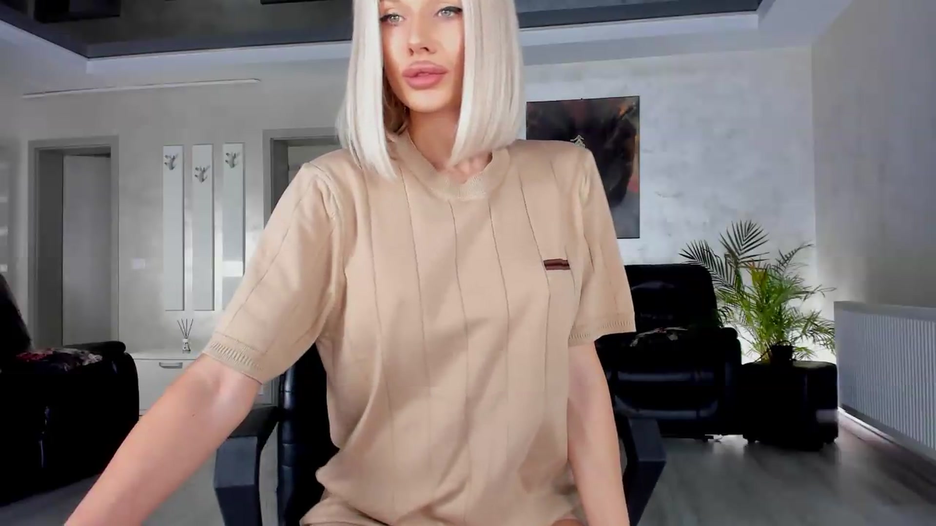 Gallery image thumbnail from Jelisse_J's myfreecams stream on, 05/27/2026, 10:42 image 8 of 20