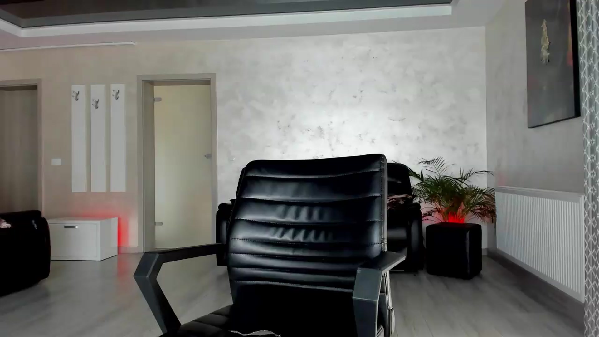 Gallery image thumbnail from Jelisse_J's myfreecams stream on, 08/25/2026, 07:41 image 13 of 20