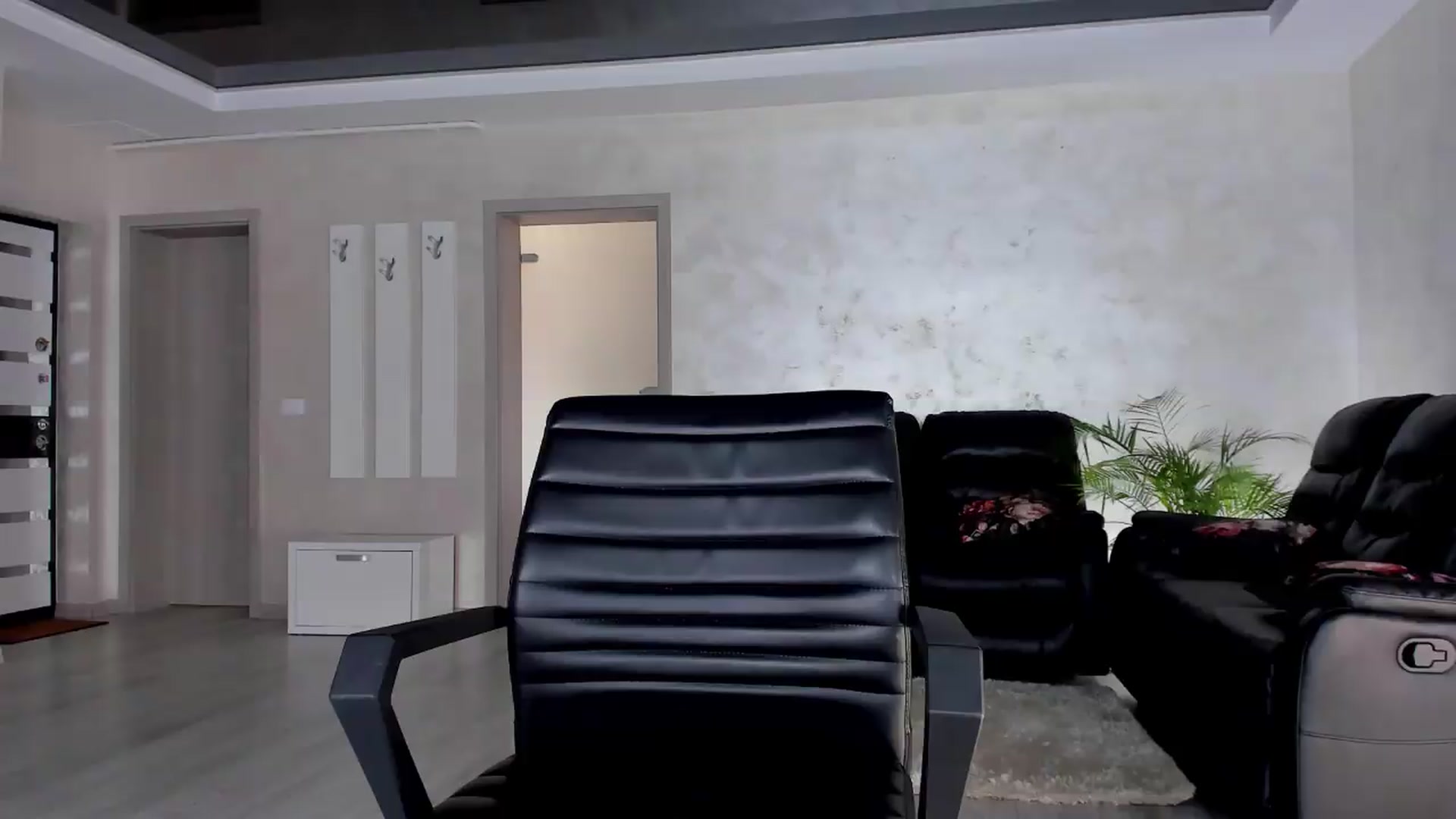 Gallery image thumbnail from Jelisse_J's myfreecams stream on, 09/19/2026, 07:36 image 8 of 20