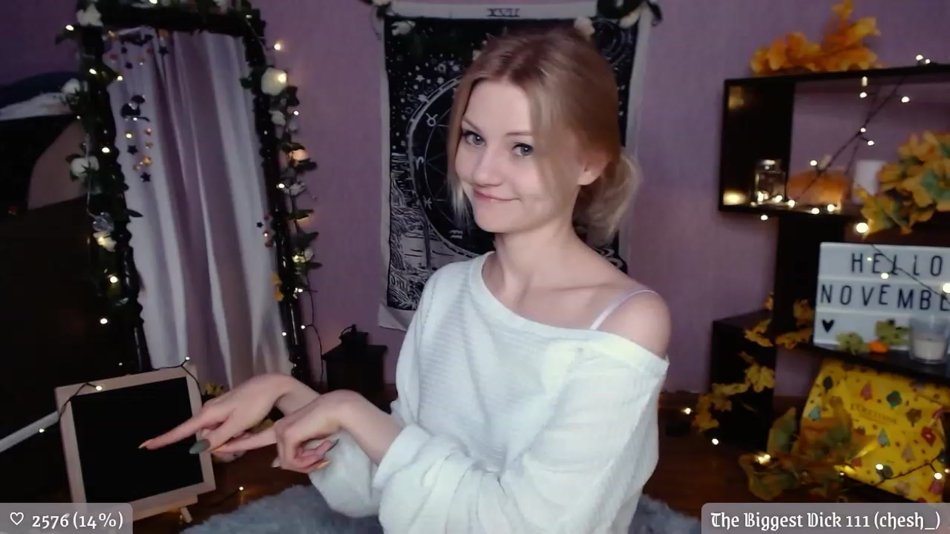Gallery image thumbnail from JellyFox's myfreecams stream on, 11/16/2022, 02:42 image 16 of 20