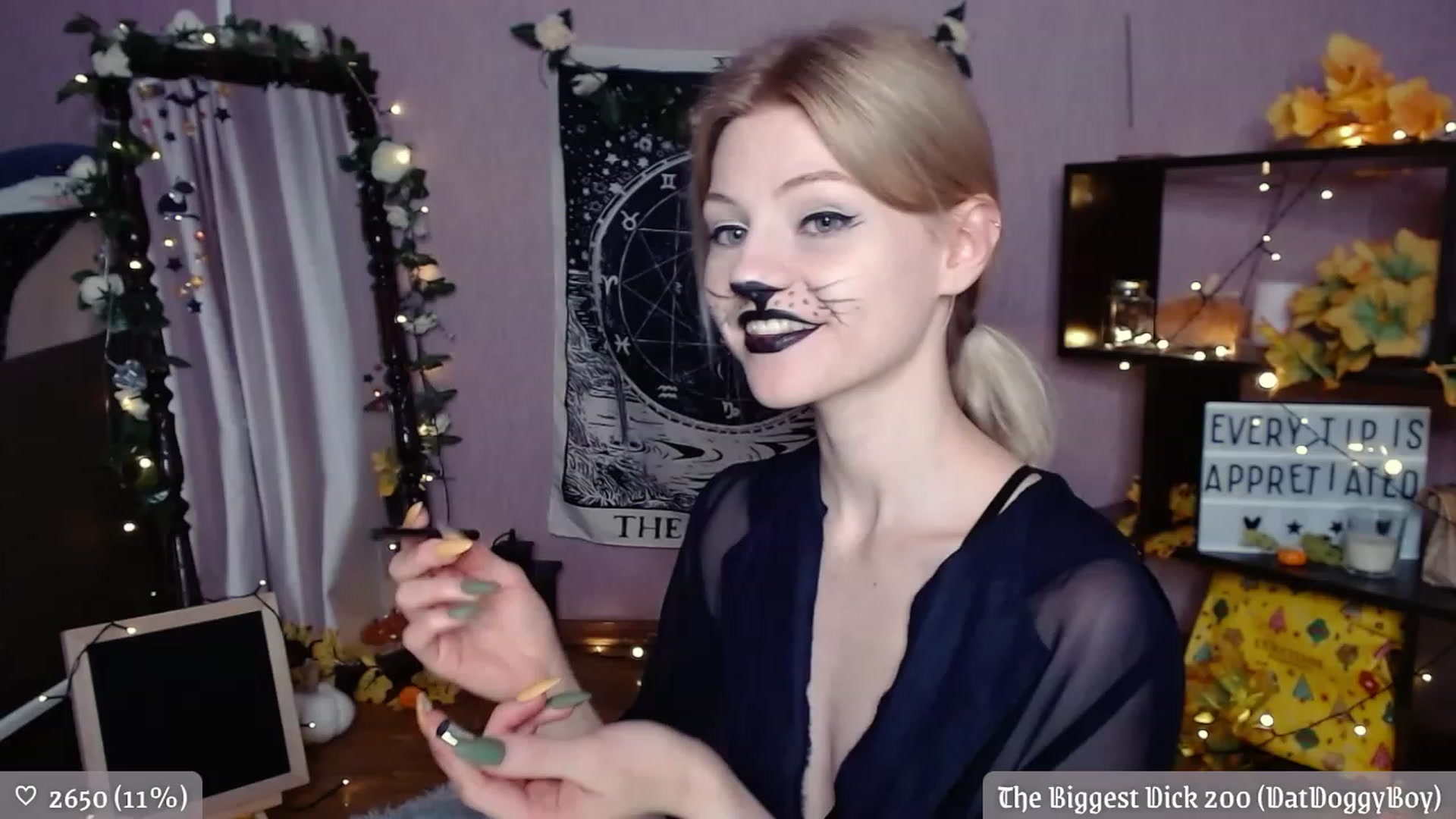 Gallery image thumbnail from JellyFox's myfreecams stream on, 11/20/2022, 03:19 image 5 of 20