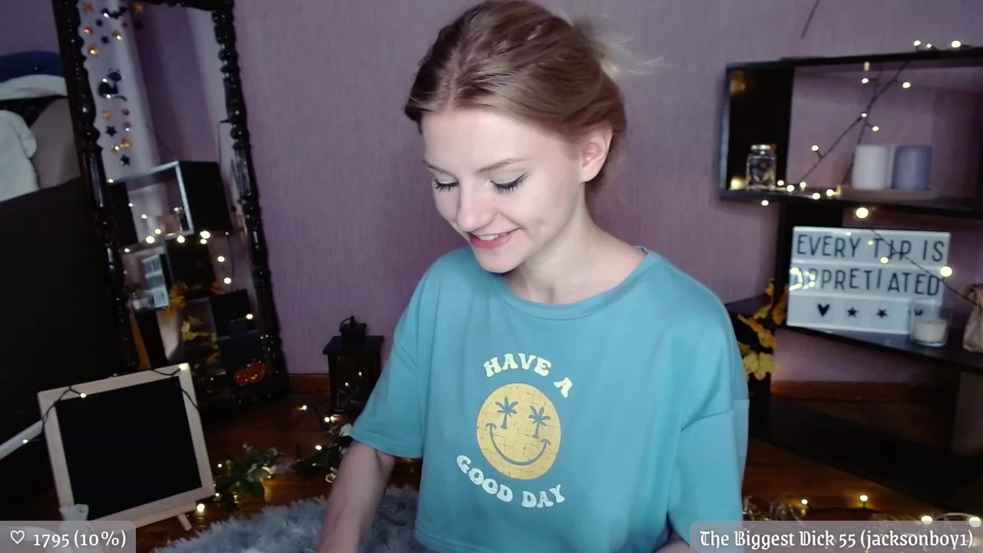 Gallery image thumbnail from JellyFox's myfreecams stream on, 11/22/2022, 03:07 image 11 of 20