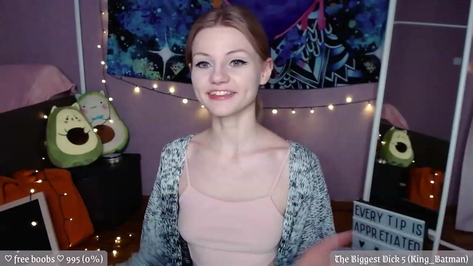 Gallery image thumbnail from JellyFox's myfreecams stream on, 12/04/2022, 19:58 image 6 of 20