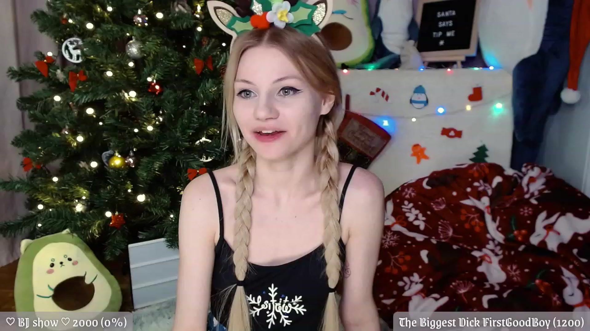 Gallery image thumbnail from JellyFox's myfreecams stream on, 12/25/2022, 08:14 image 18 of 20