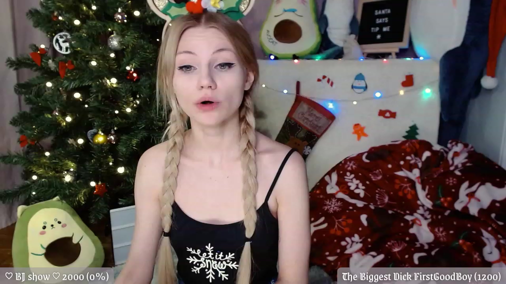 Gallery image thumbnail from JellyFox's myfreecams stream on, 12/25/2022, 08:14 image 10 of 20