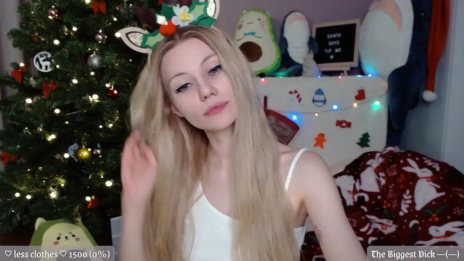 Gallery image thumbnail from JellyFox's myfreecams stream on, 12/26/2022, 02:57 image 9 of 20