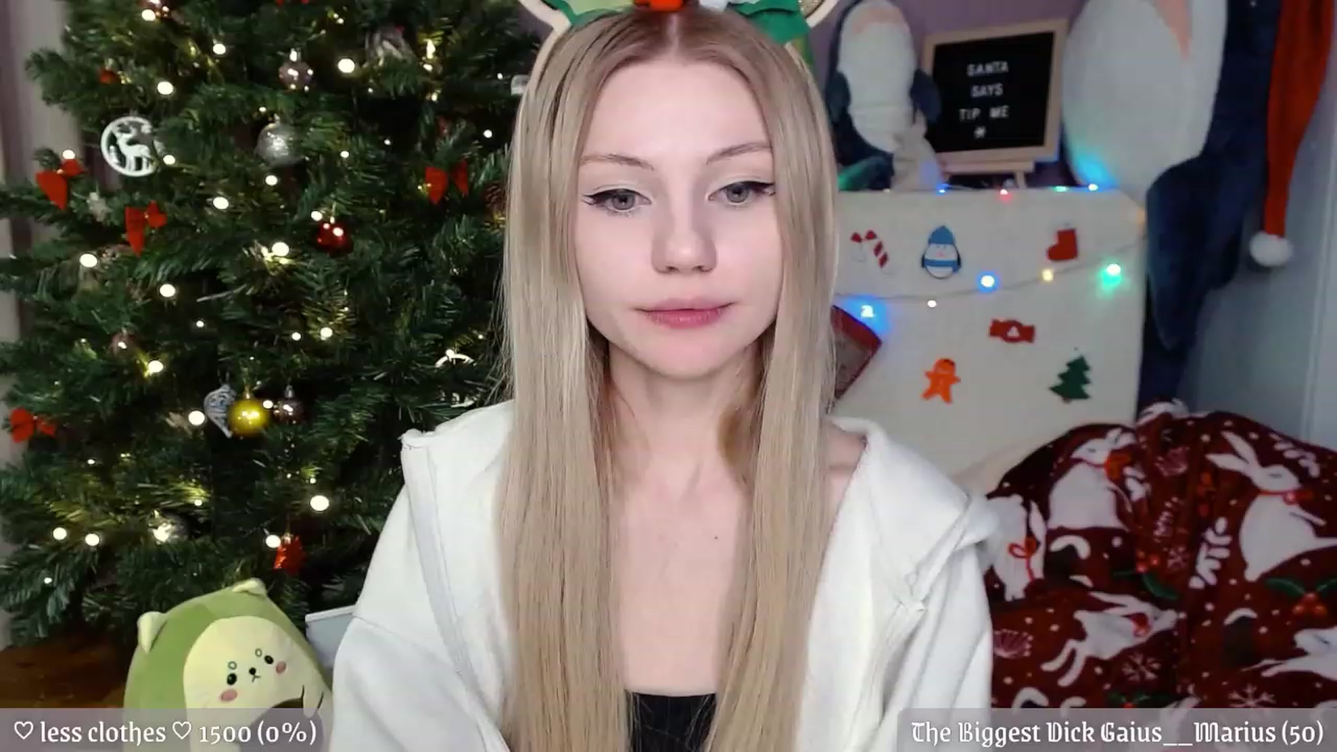 Gallery image thumbnail from JellyFox's myfreecams stream on, 12/26/2022, 07:39 image 16 of 20