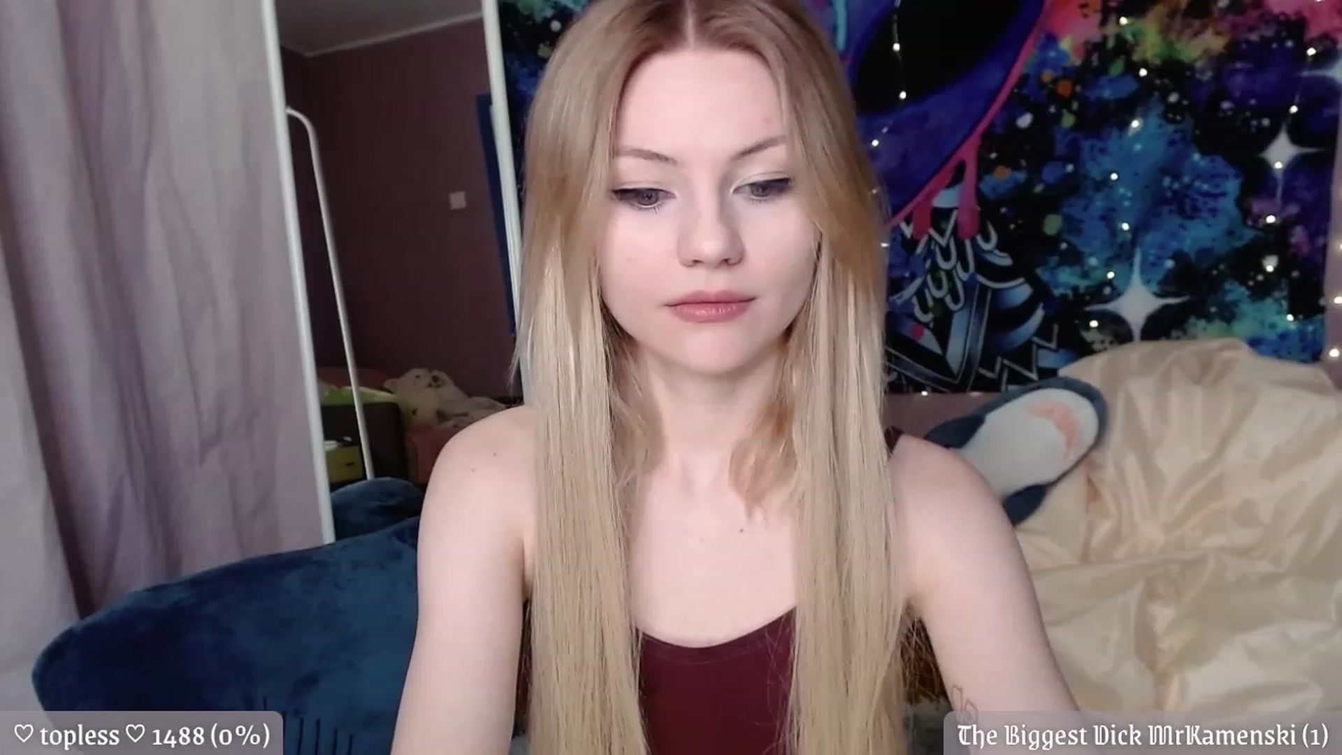 Gallery image thumbnail from JellyFox's myfreecams stream on, 02/06/2023, 04:55 image 9 of 20