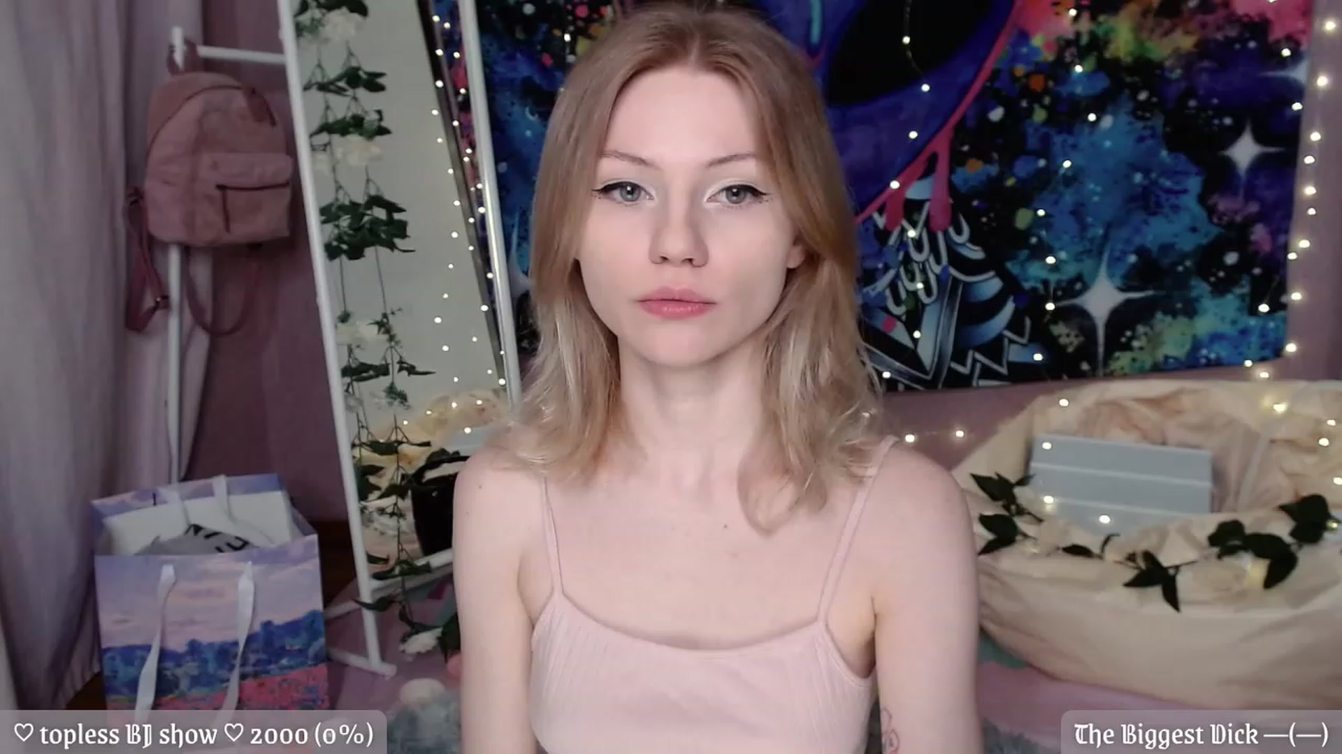 Gallery image thumbnail from JellyFox's myfreecams stream on, 03/26/2023, 21:01 image 4 of 20